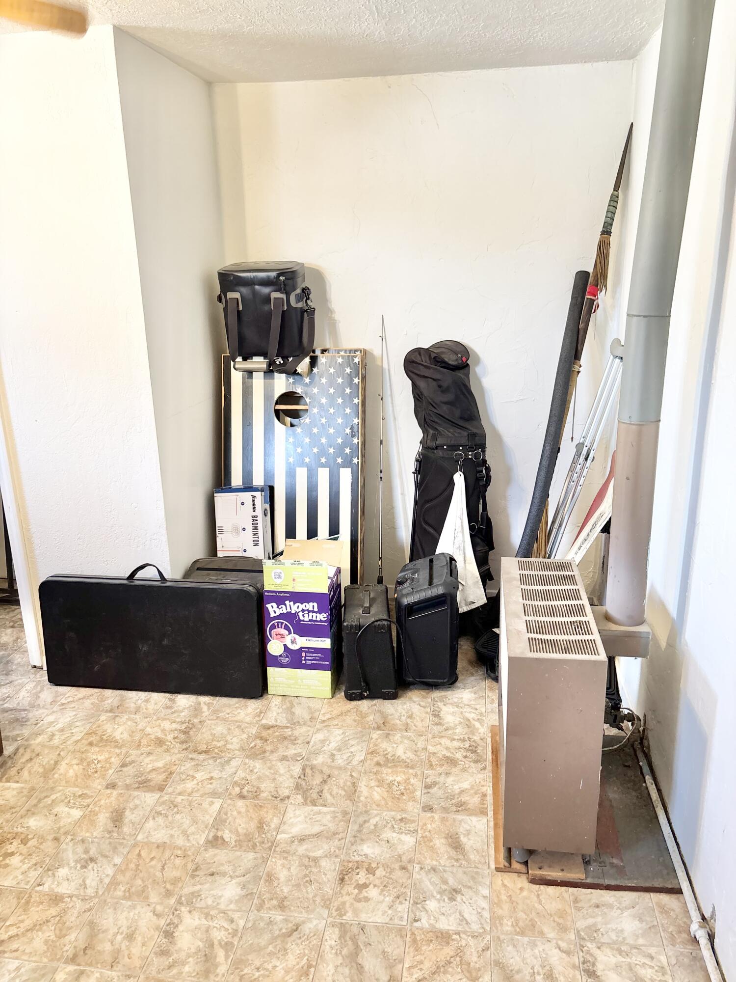 2820 W 8th Street NW