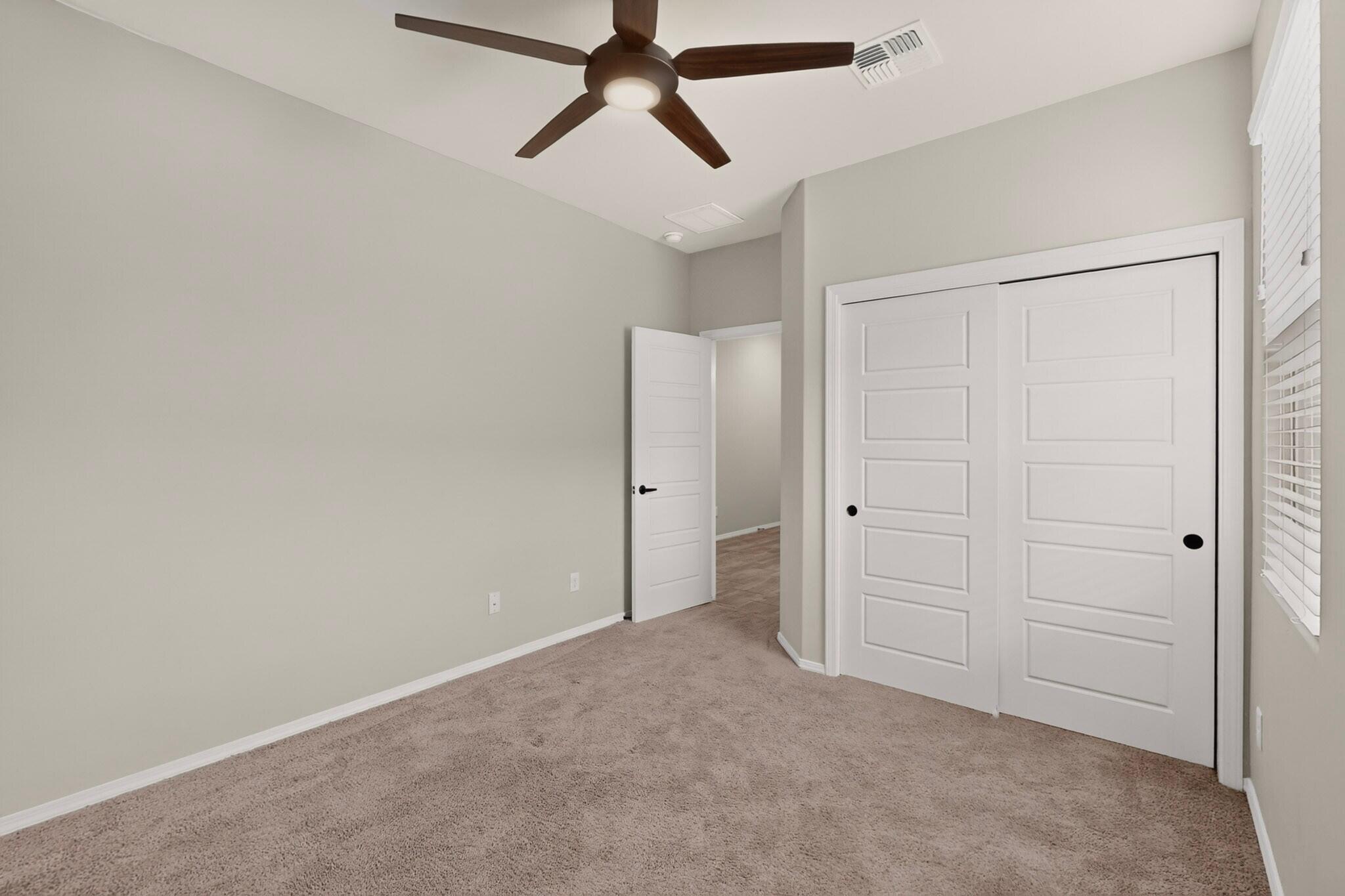 4276 Crowned Eagle Loop NE