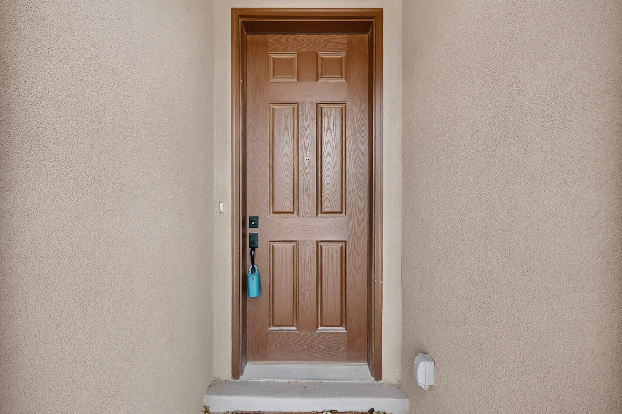 4276 Crowned Eagle Loop NE