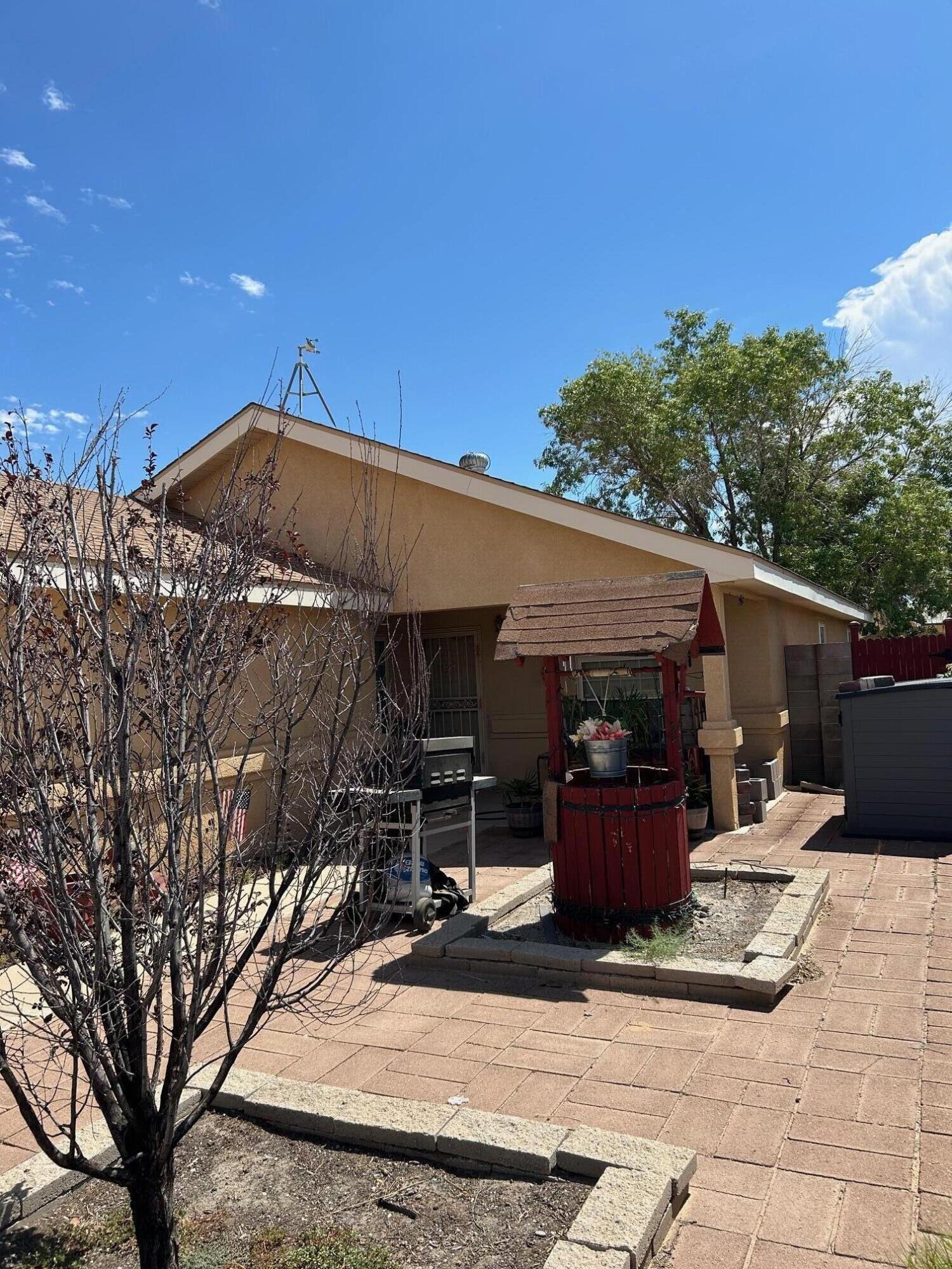 1284 Pandora Drive SW