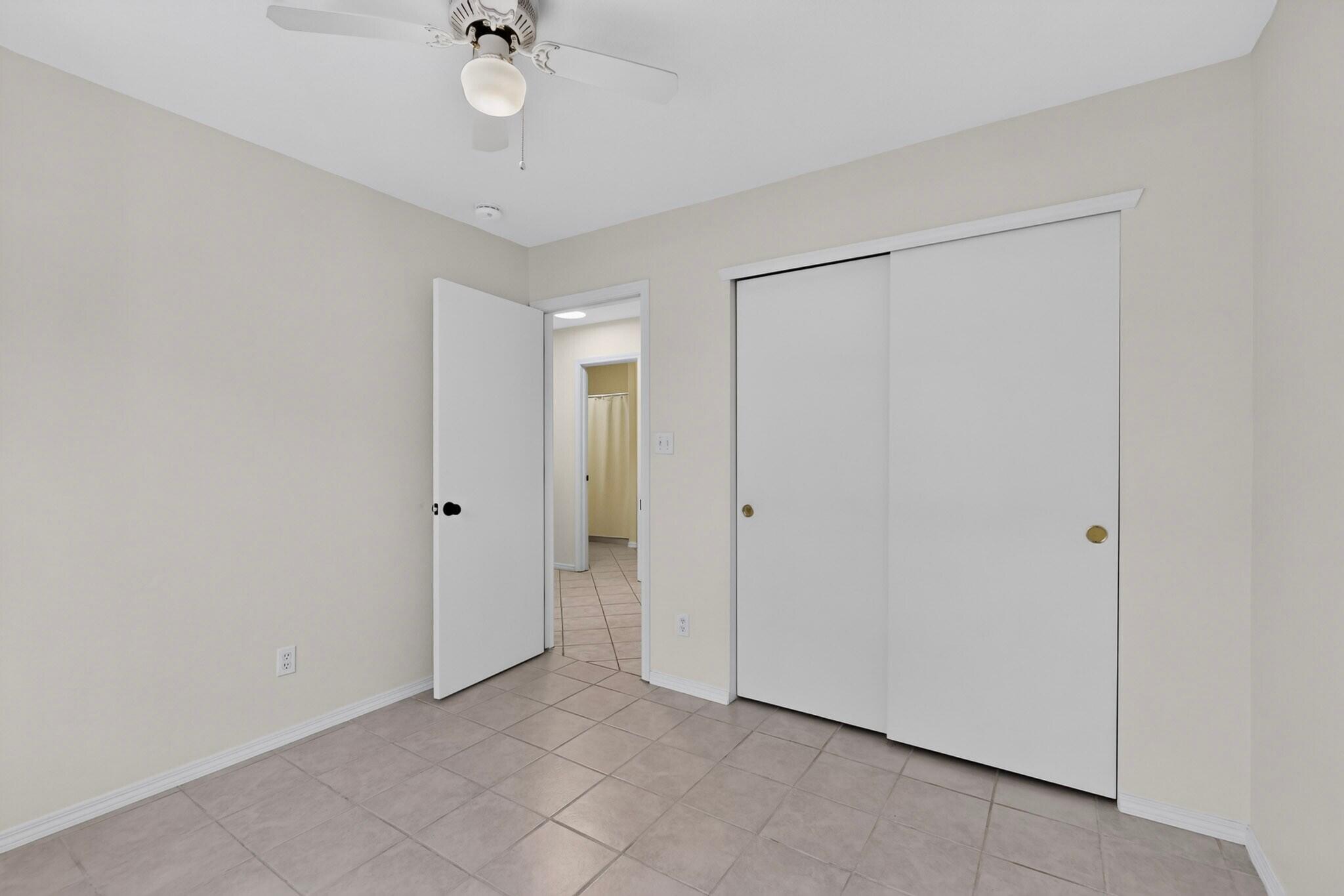 1304 Villa Campo NE