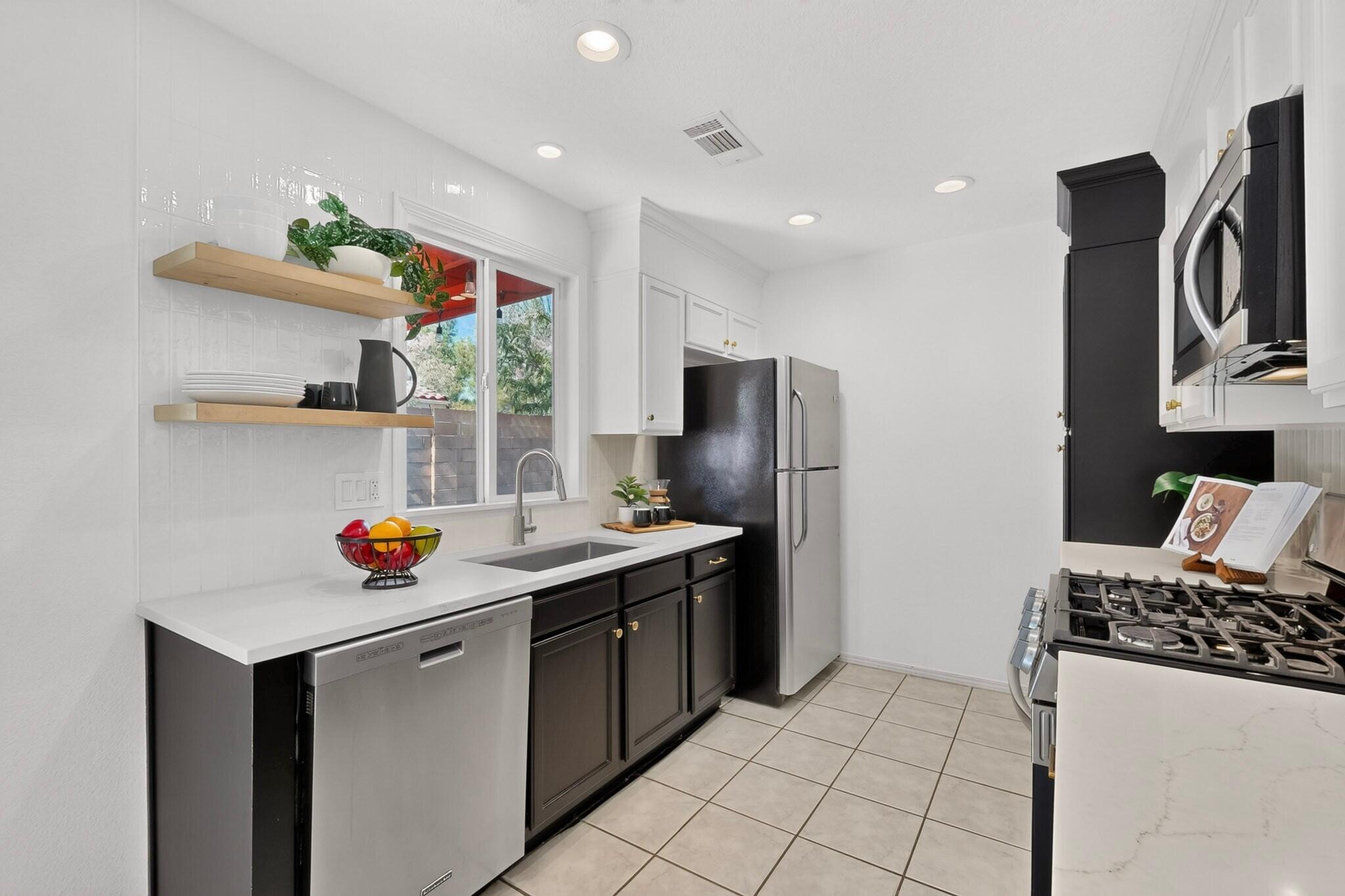 1304 Villa Campo NE