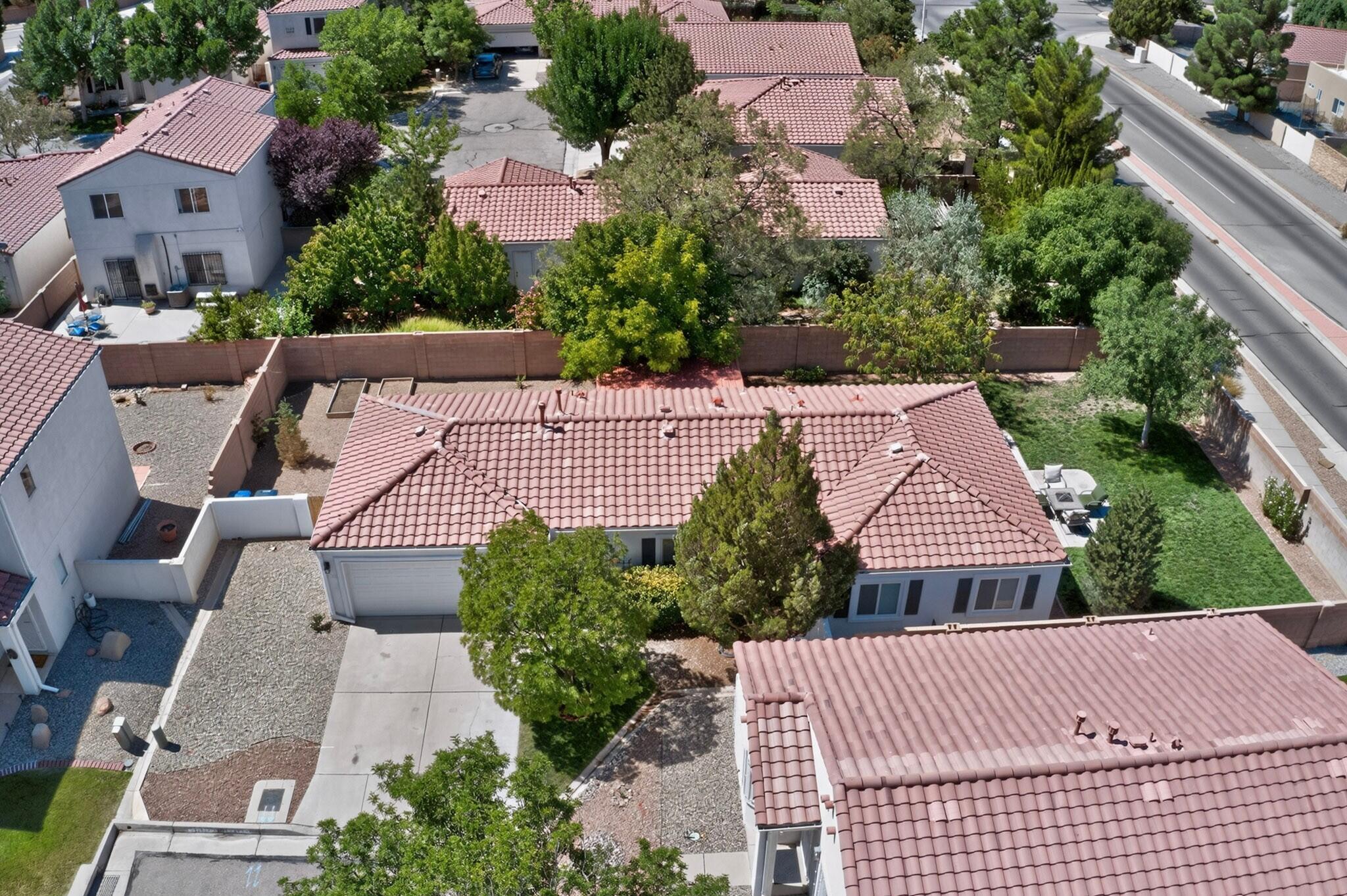 1304 Villa Campo NE