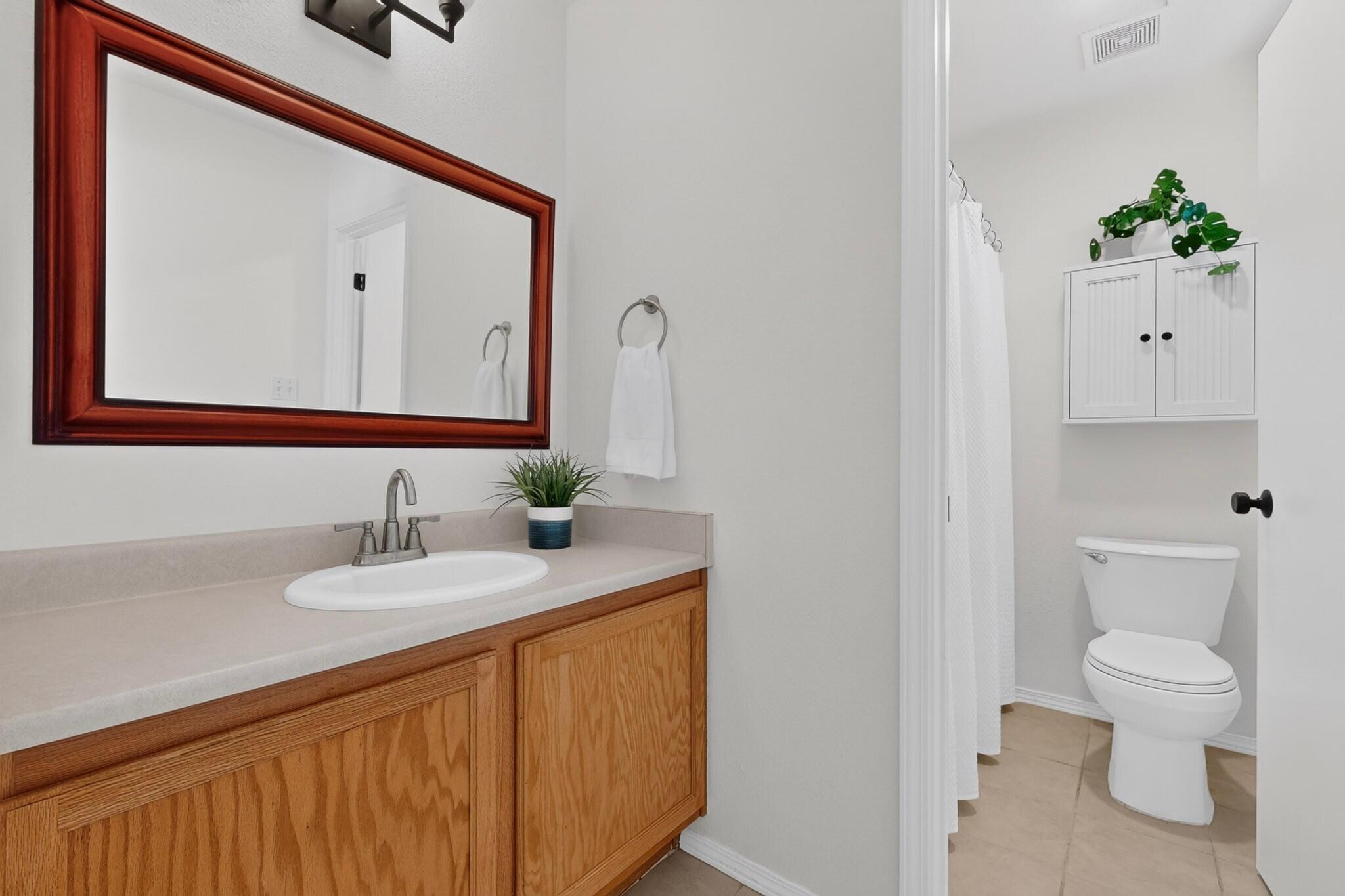 1304 Villa Campo NE