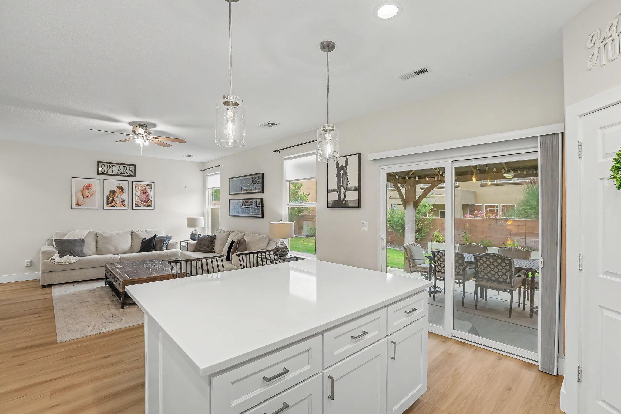 22 Monte Vista Drive NE