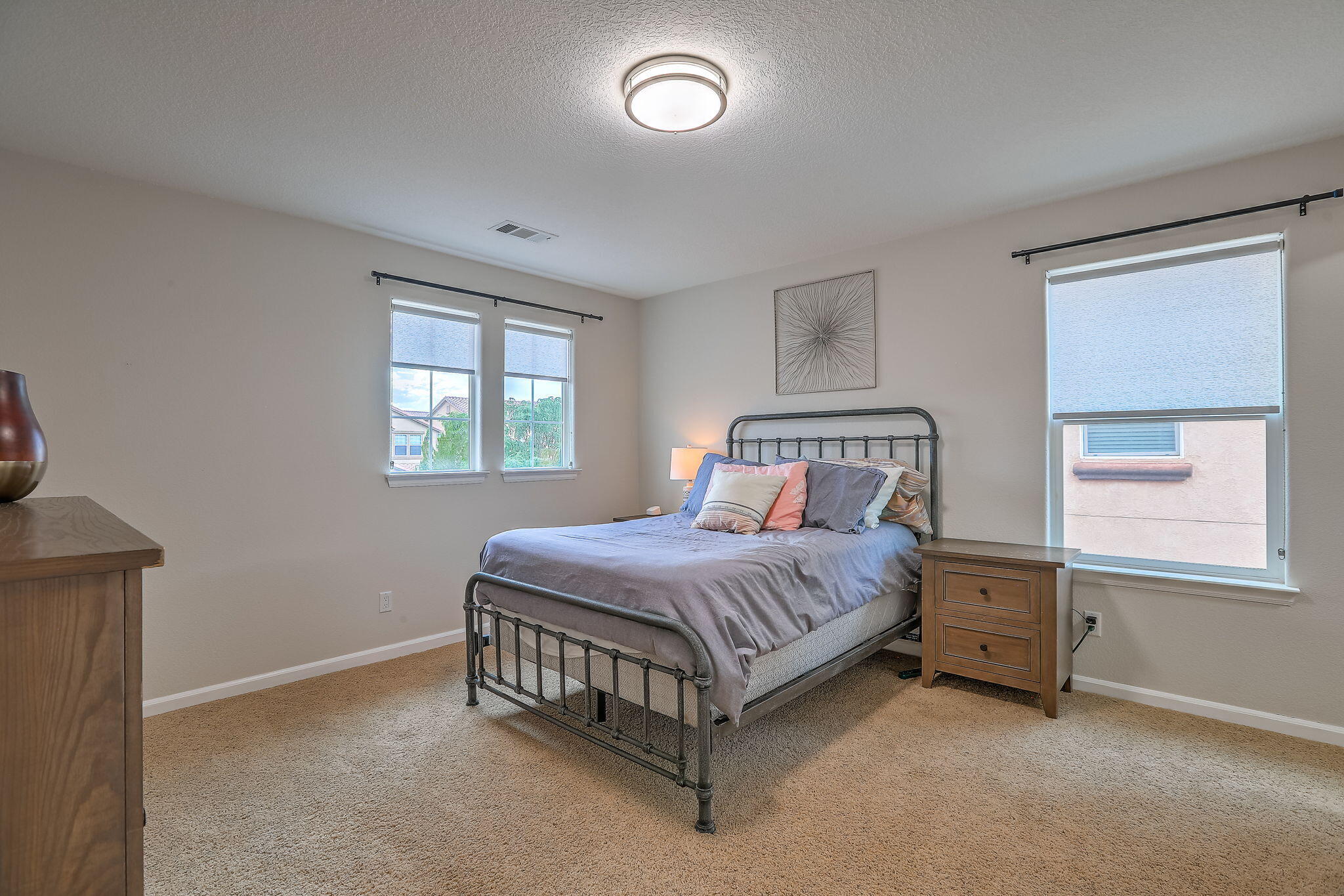 22 Monte Vista Drive NE