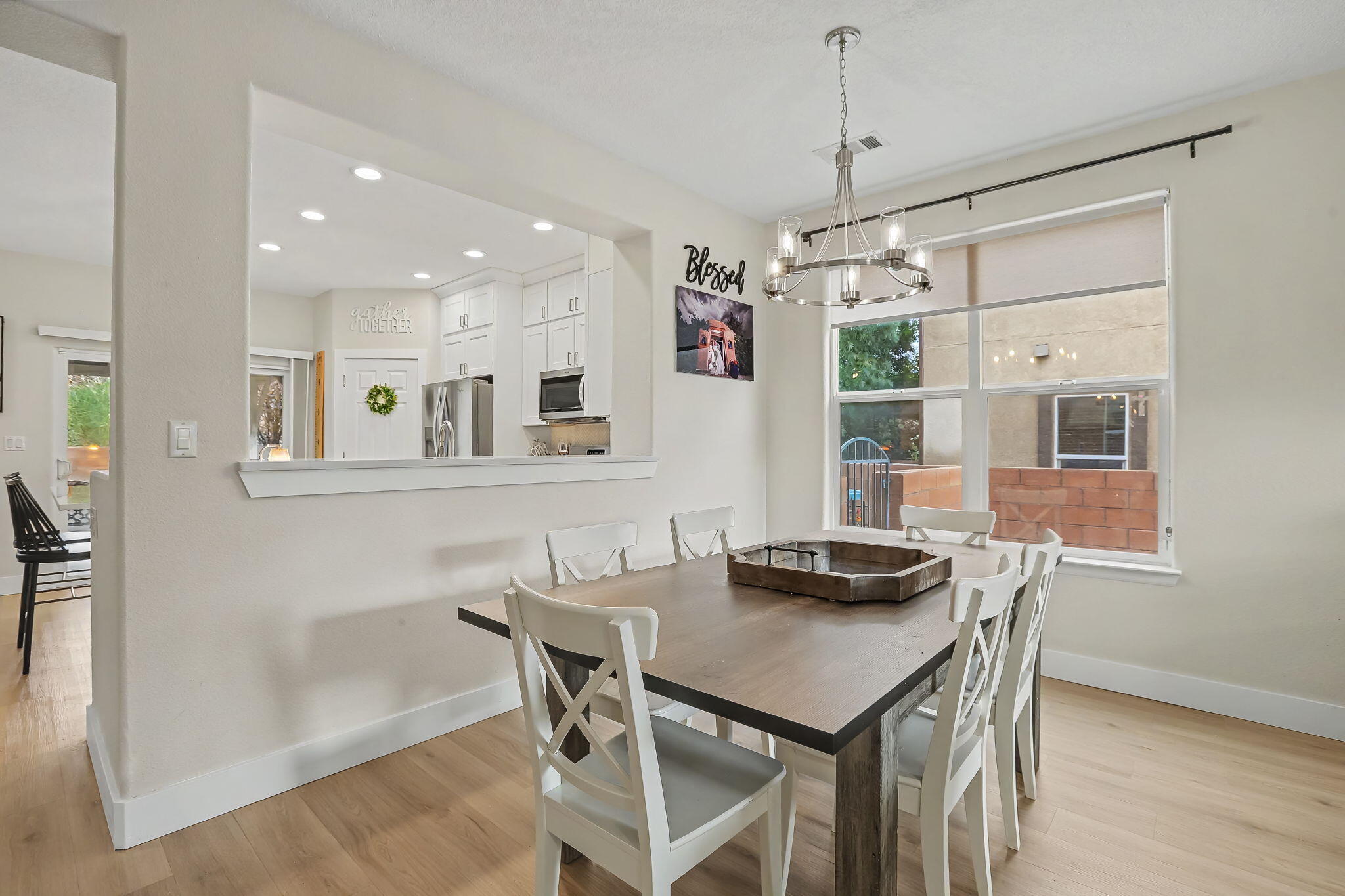 22 Monte Vista Drive NE