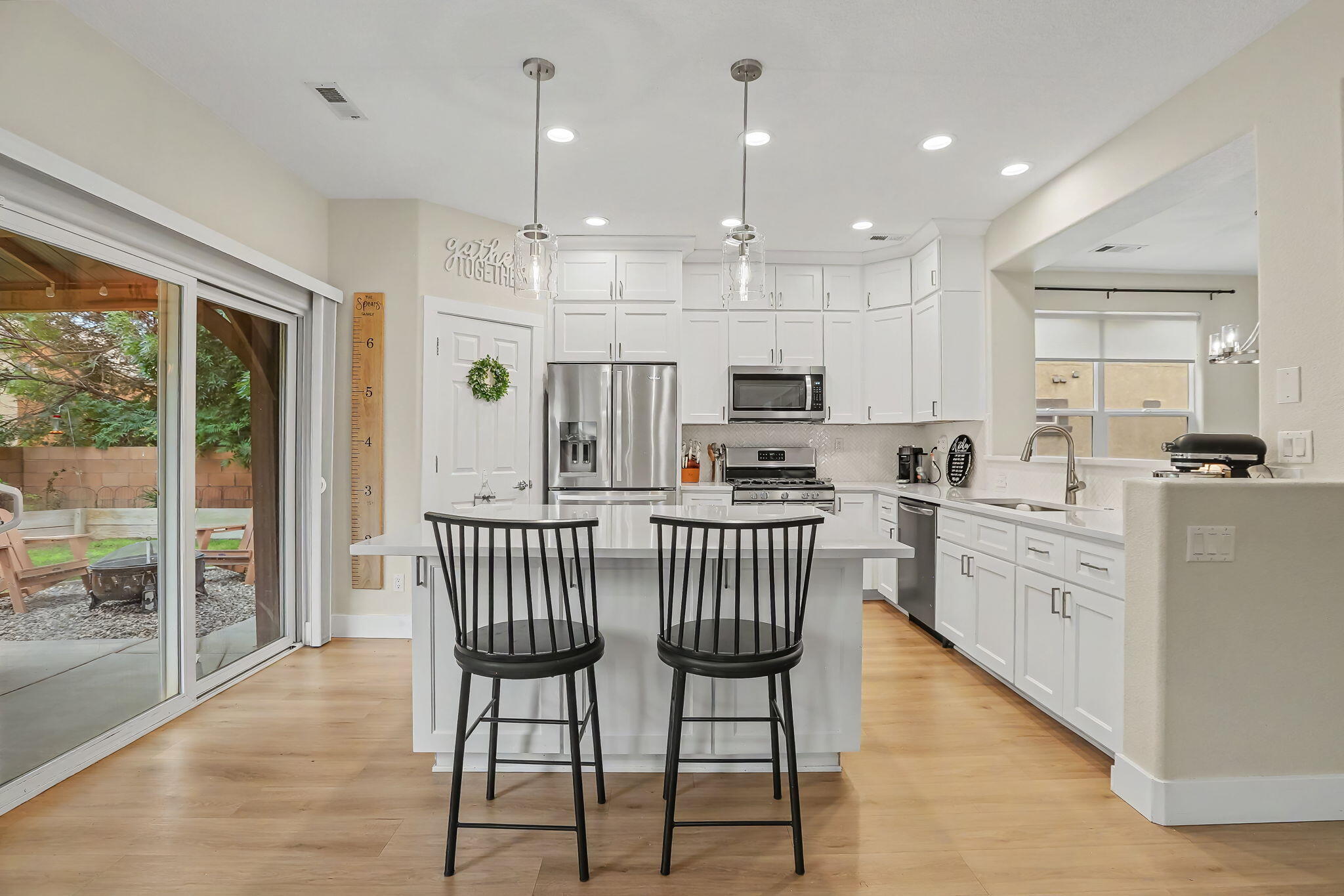 22 Monte Vista Drive NE