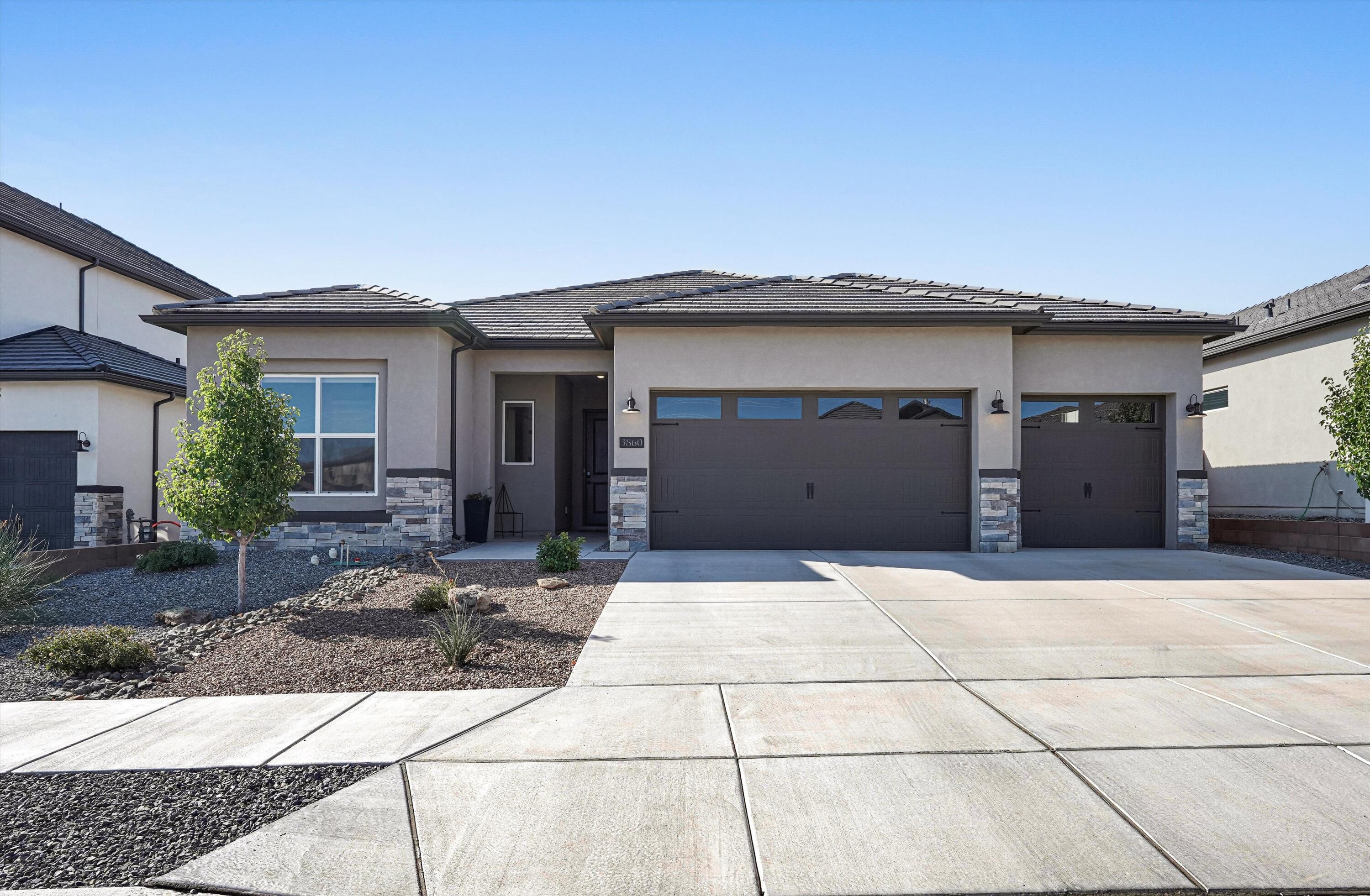 3860 Kodiak Road NE