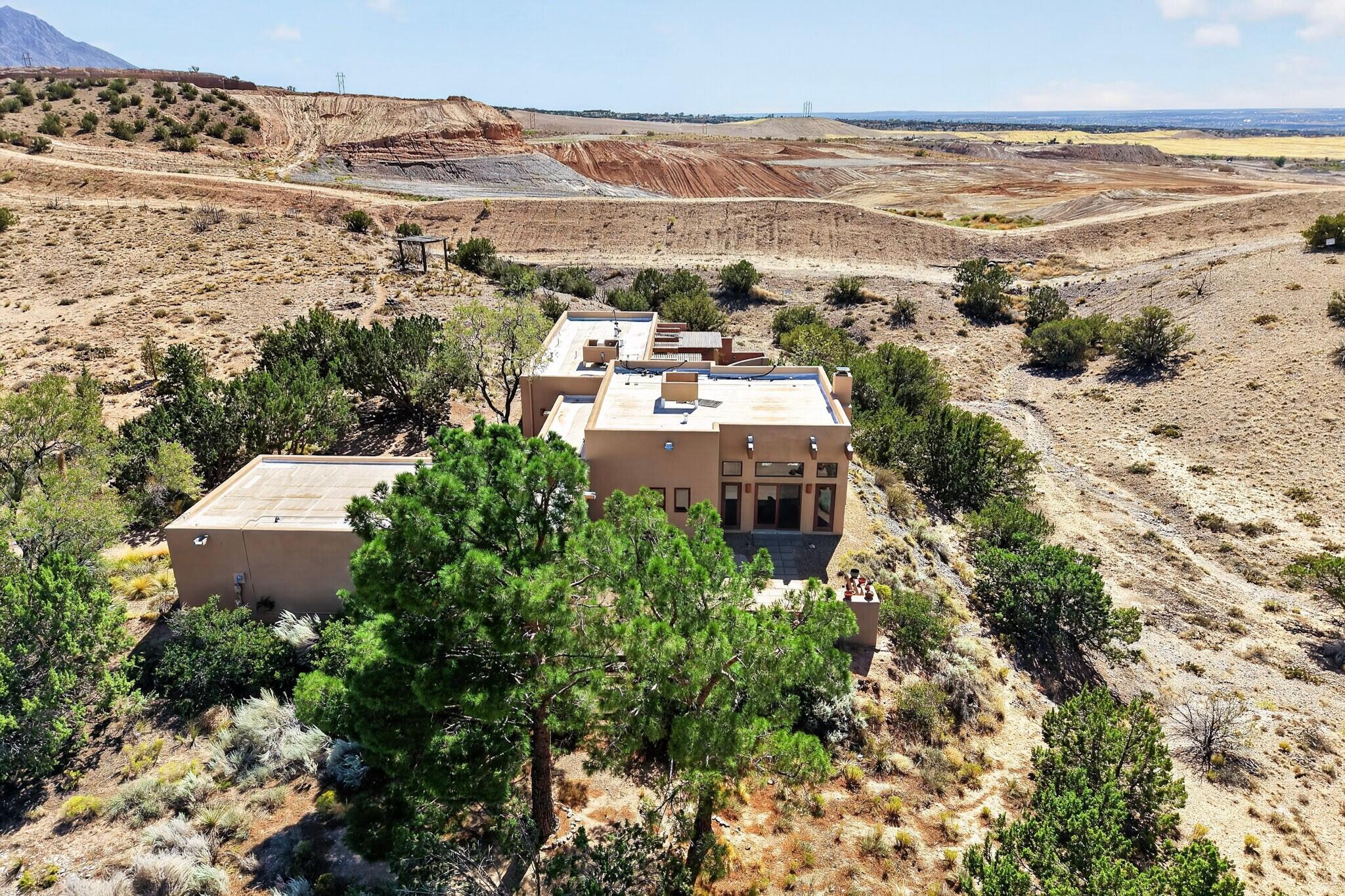 4 Alexi Court