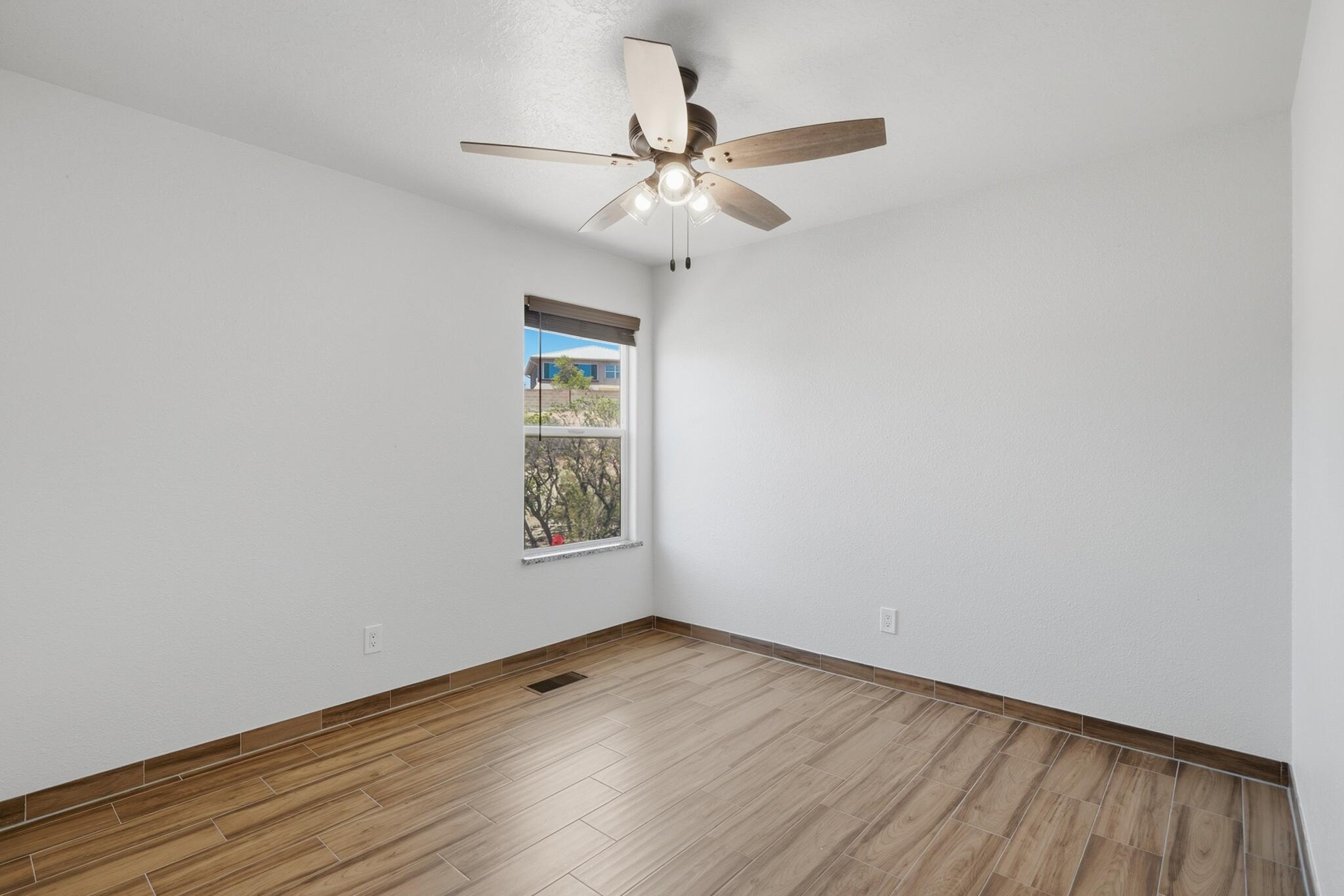 105 Latigo Trail SE