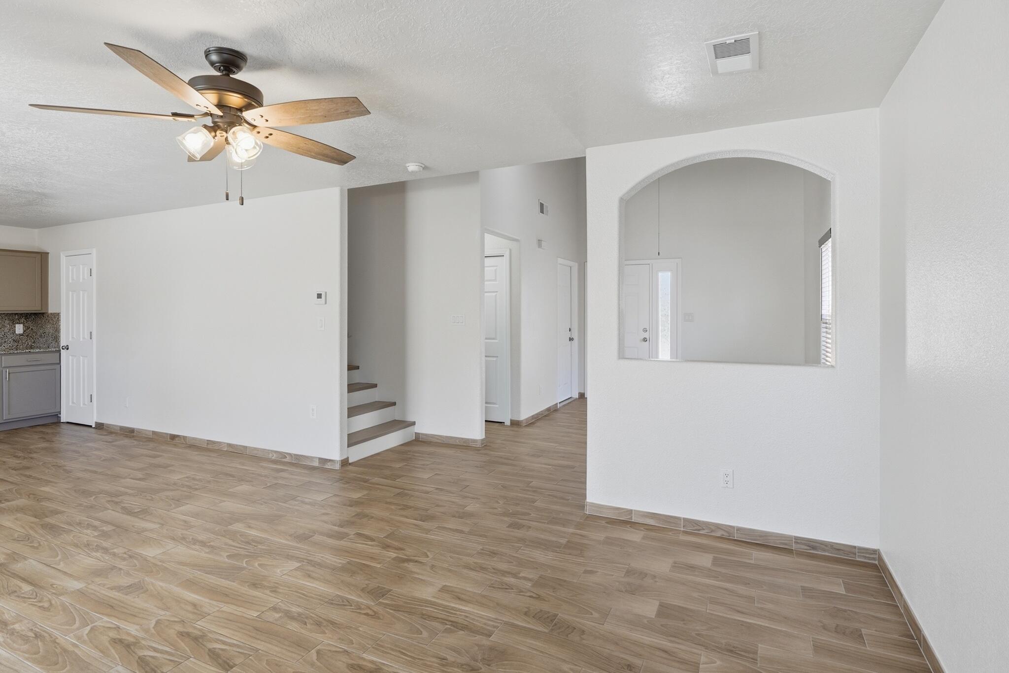 105 Latigo Trail SE