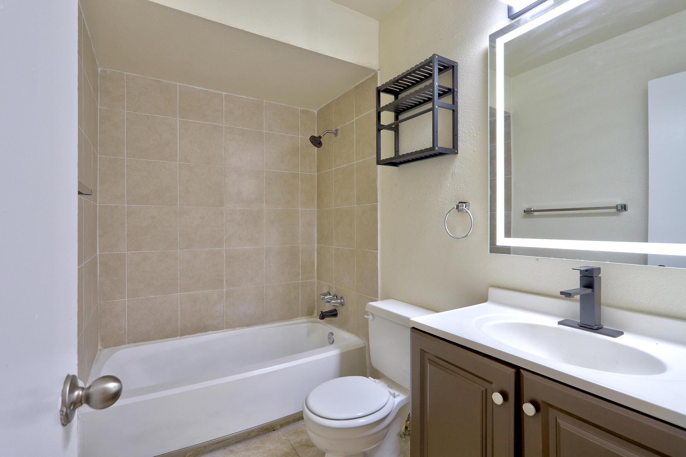 95 Eventide Road SE