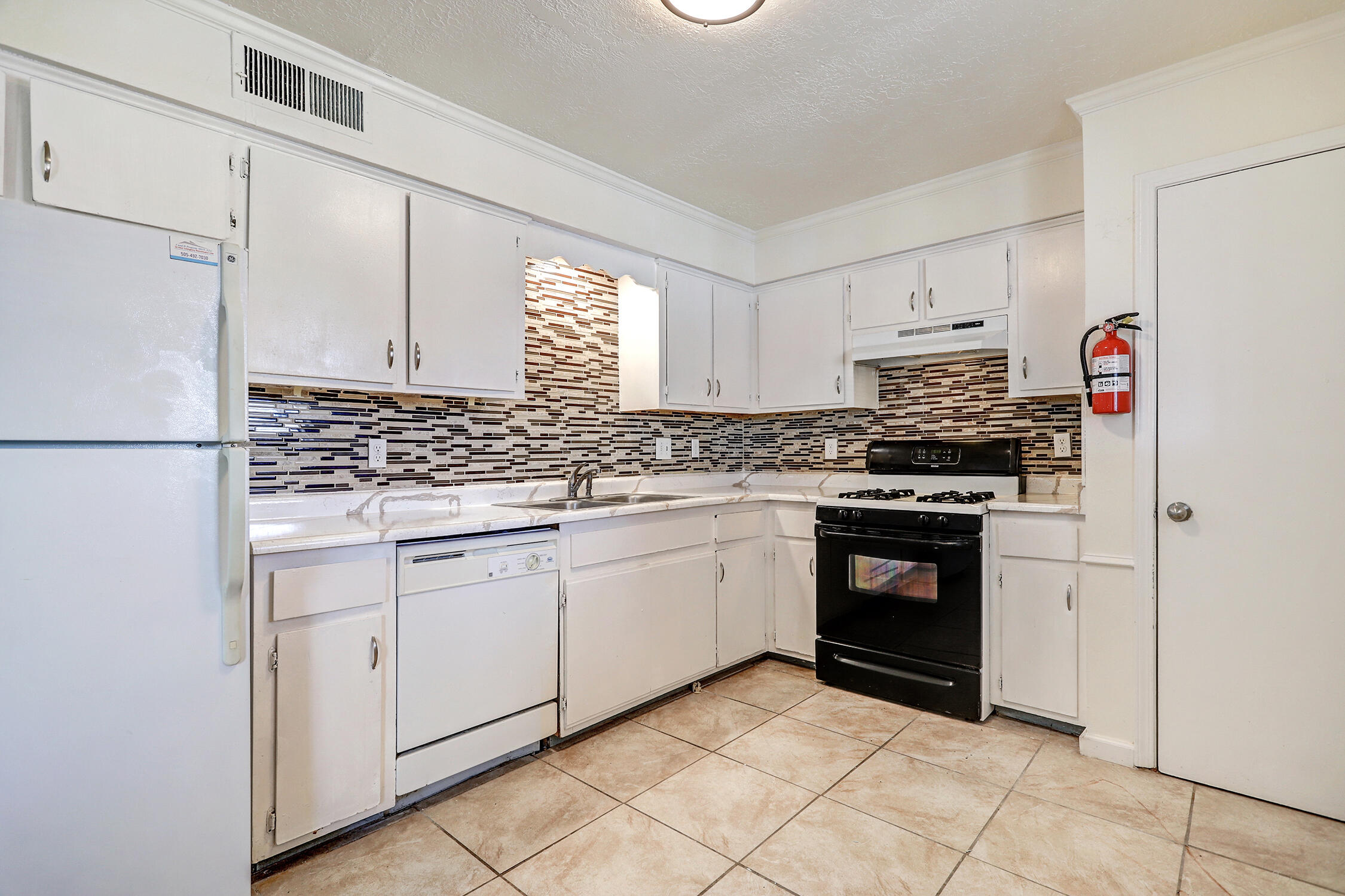 95 Eventide Road SE