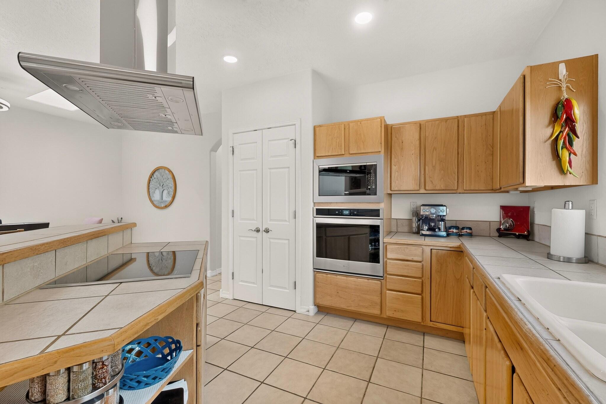 3 Sandia Mountain Ranch Drive