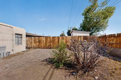 808 Ortiz Drive NE