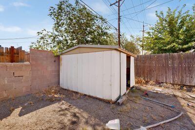 808 Ortiz Drive NE