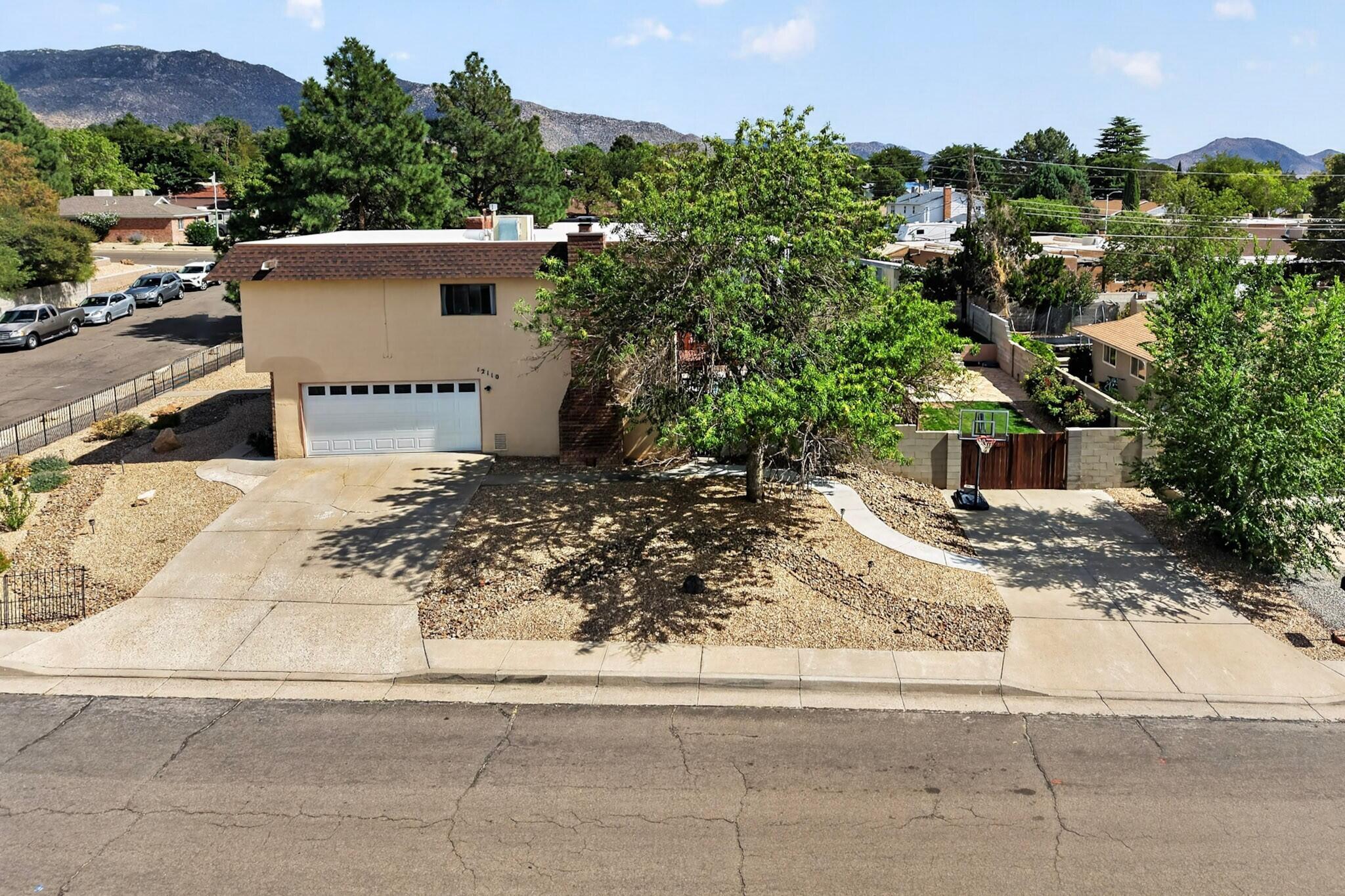 12110 Princess Jeanne Avenue NE
