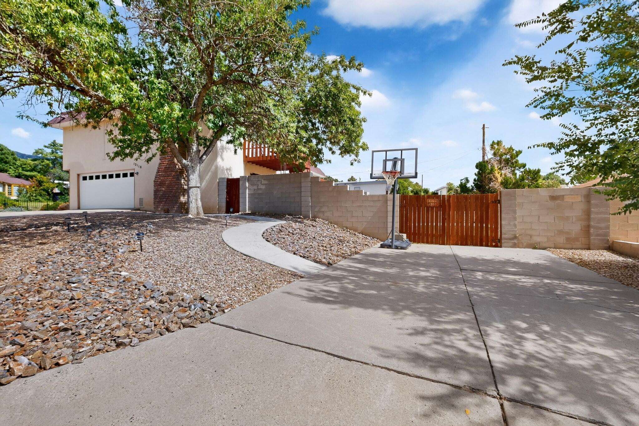12110 Princess Jeanne Avenue NE