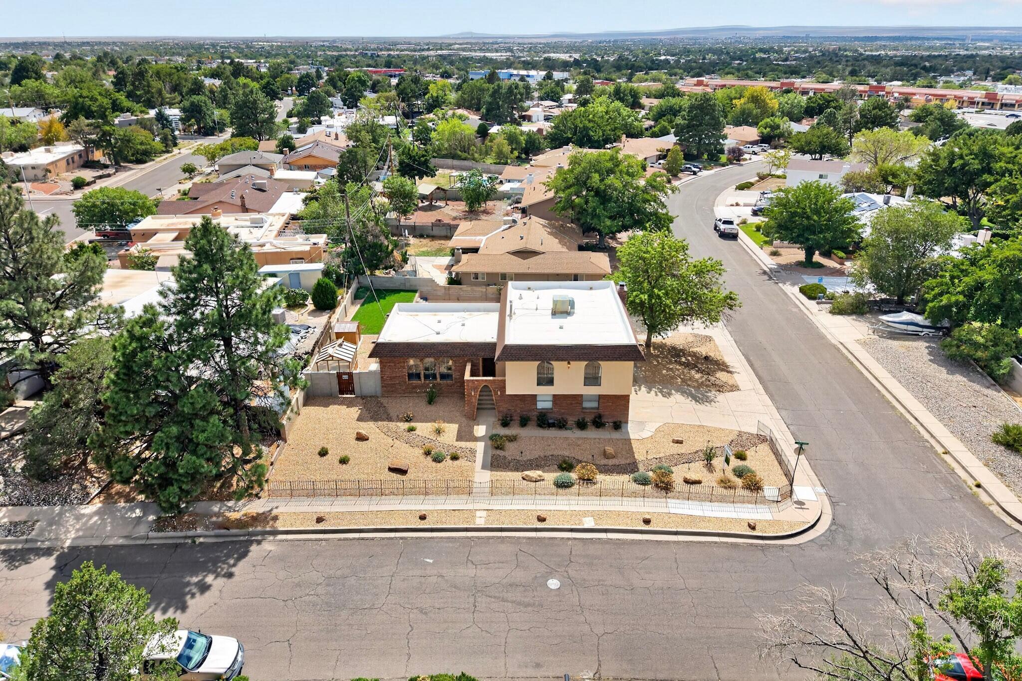 12110 Princess Jeanne Avenue NE