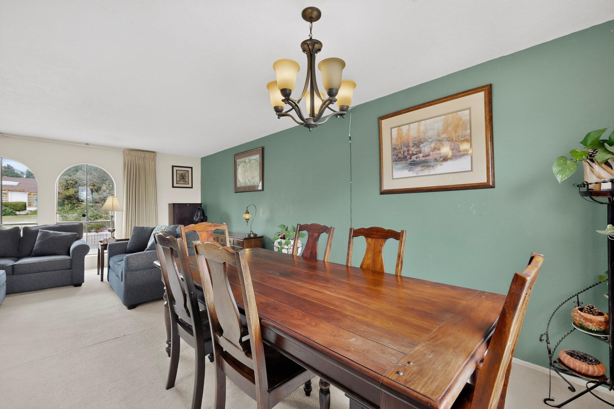 12110 Princess Jeanne Avenue NE