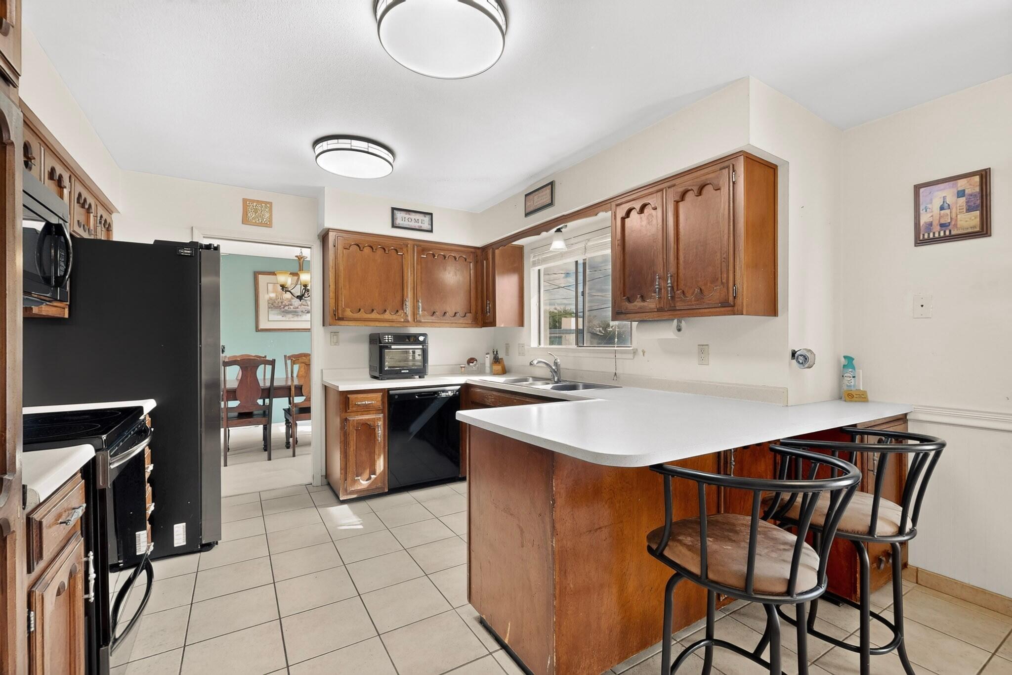 12110 Princess Jeanne Avenue NE