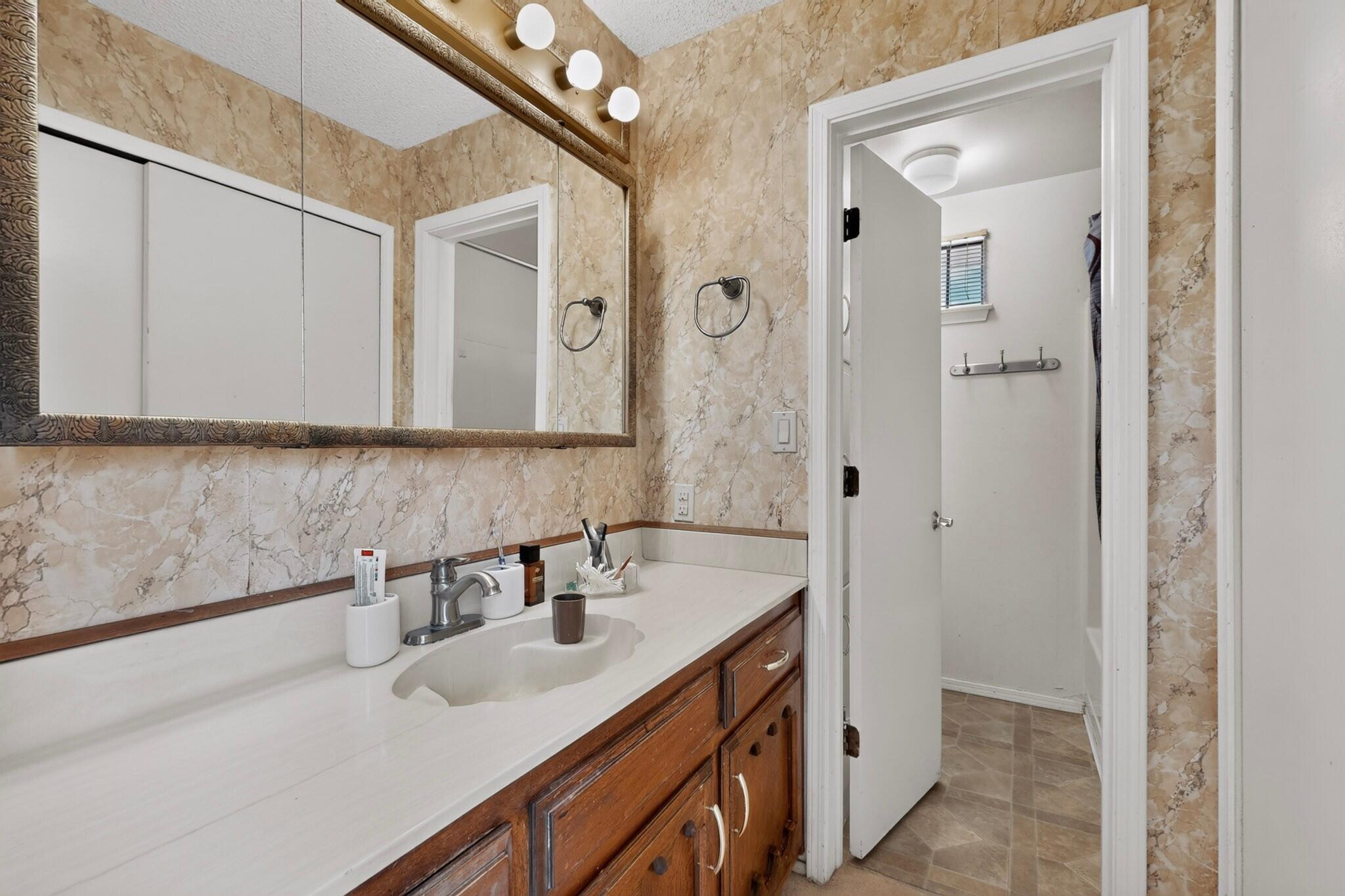 12110 Princess Jeanne Avenue NE