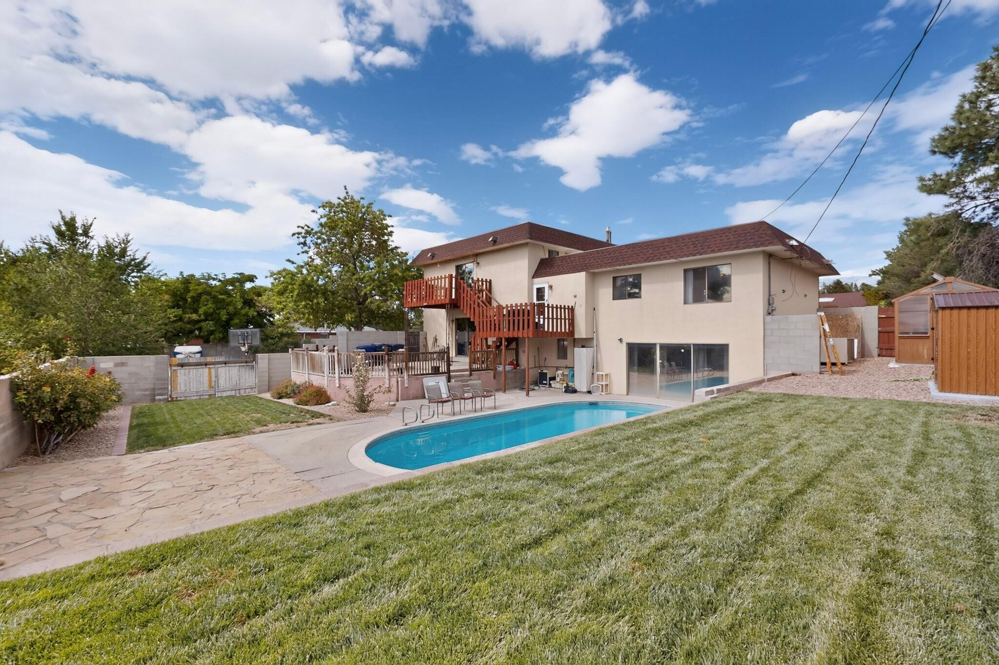 12110 Princess Jeanne Avenue NE