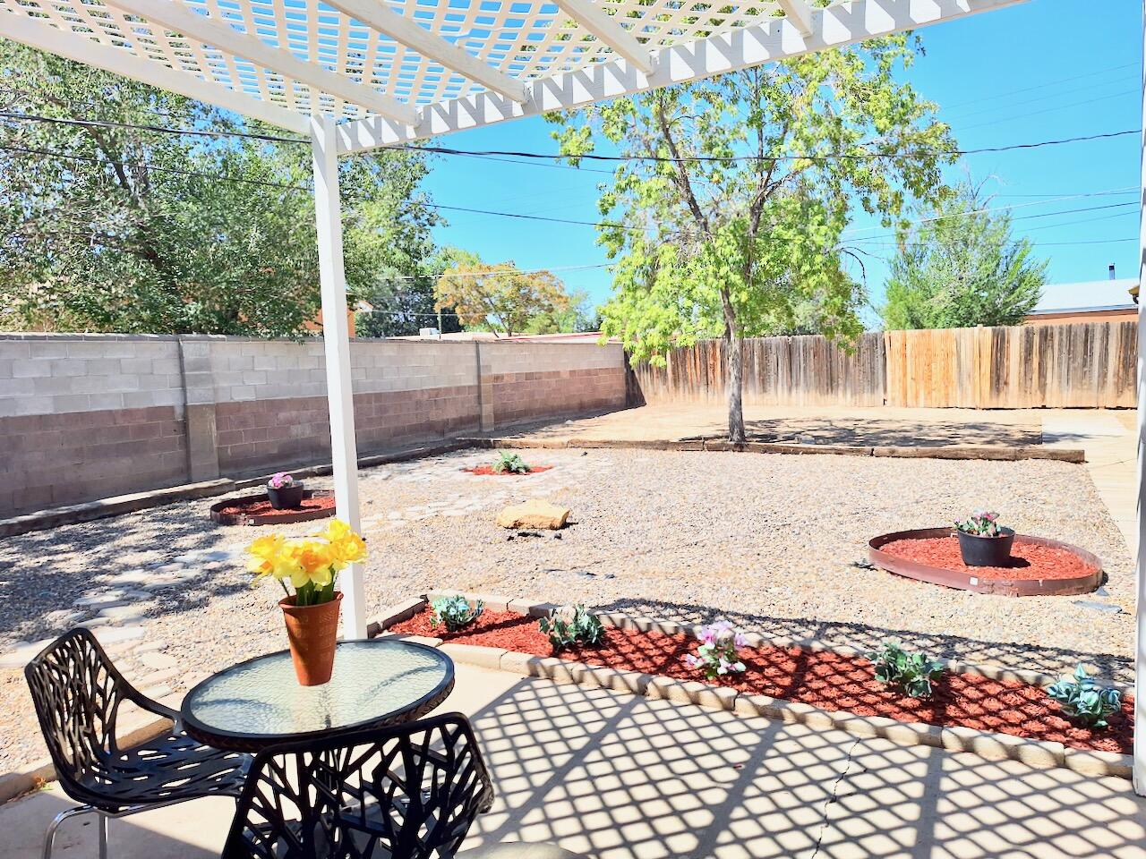 2829 Sierra Drive NE