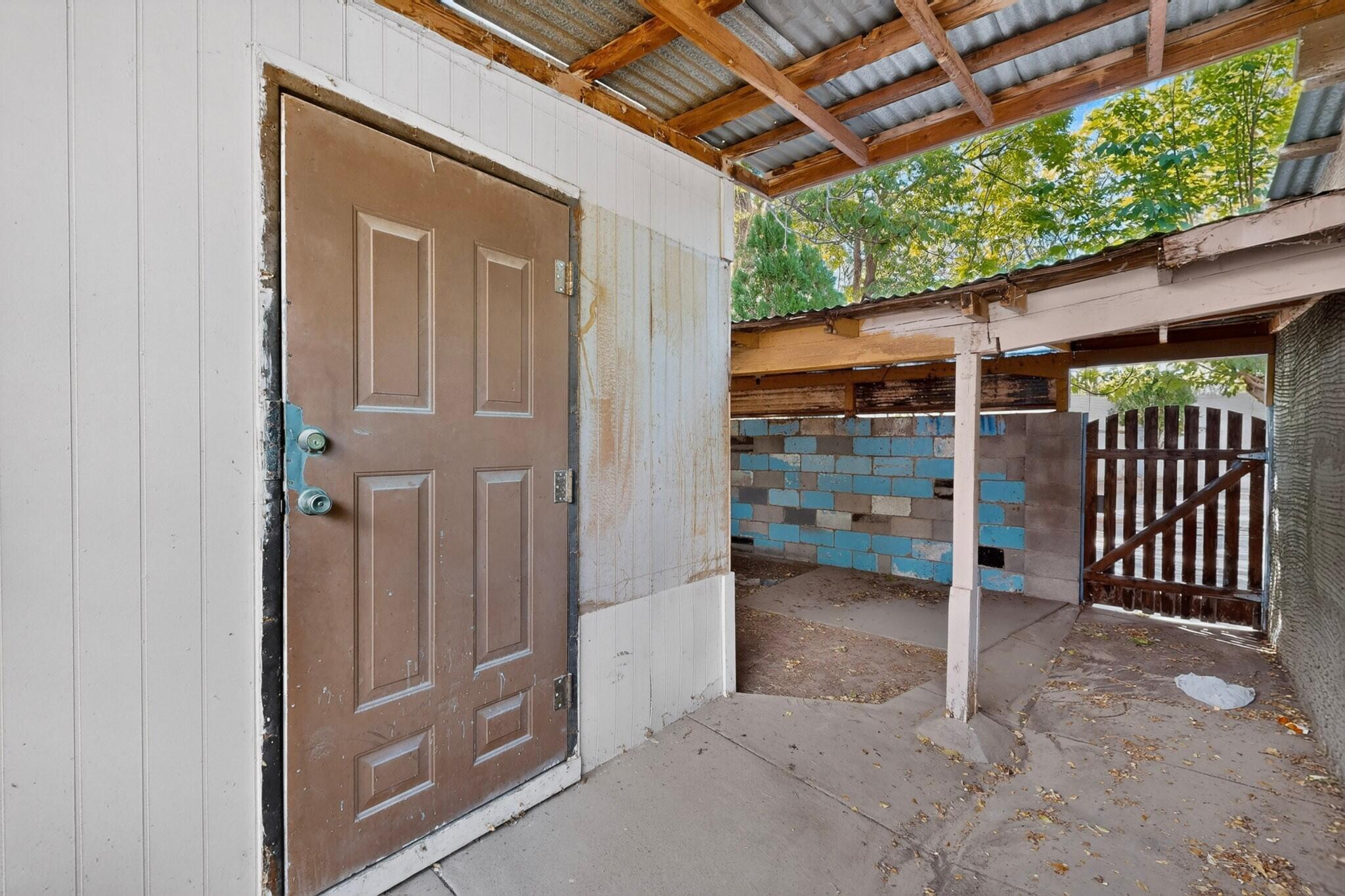 1860 Elena Circle SW