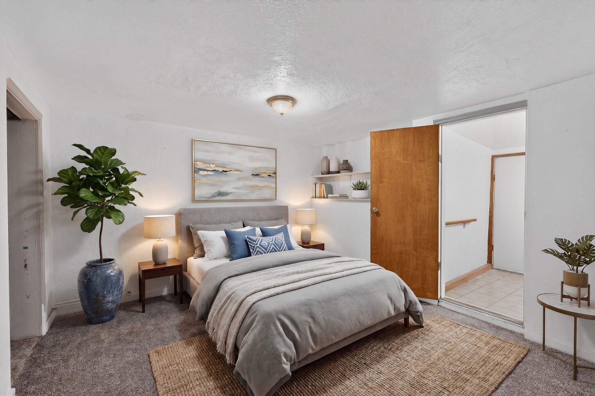 1860 Elena Circle SW