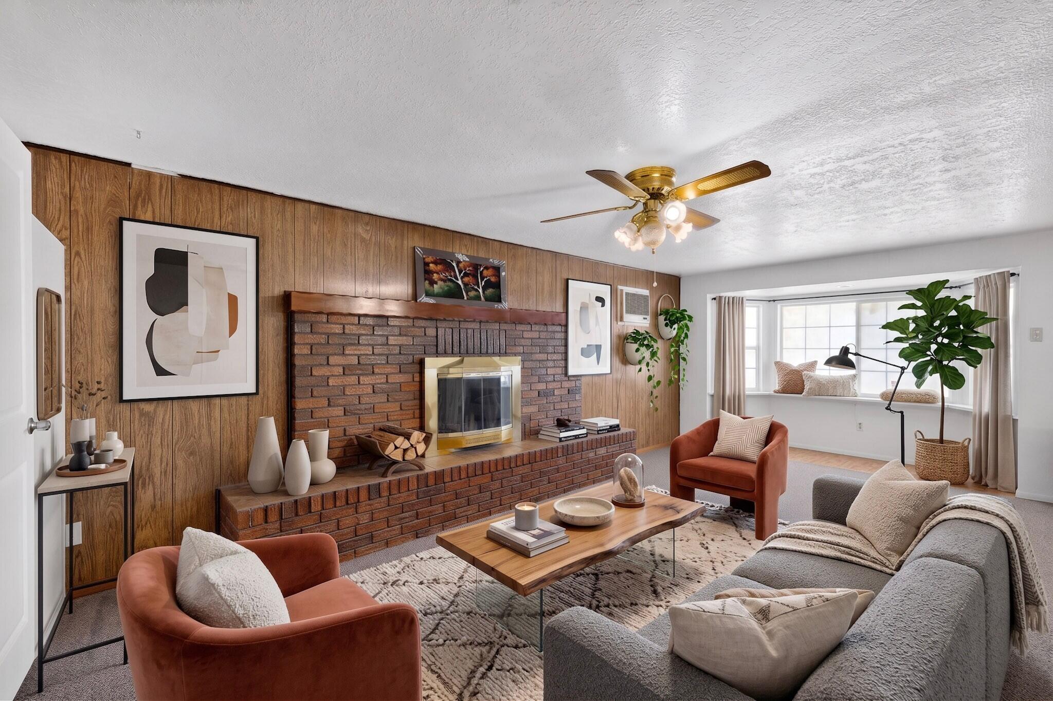 1860 Elena Circle SW
