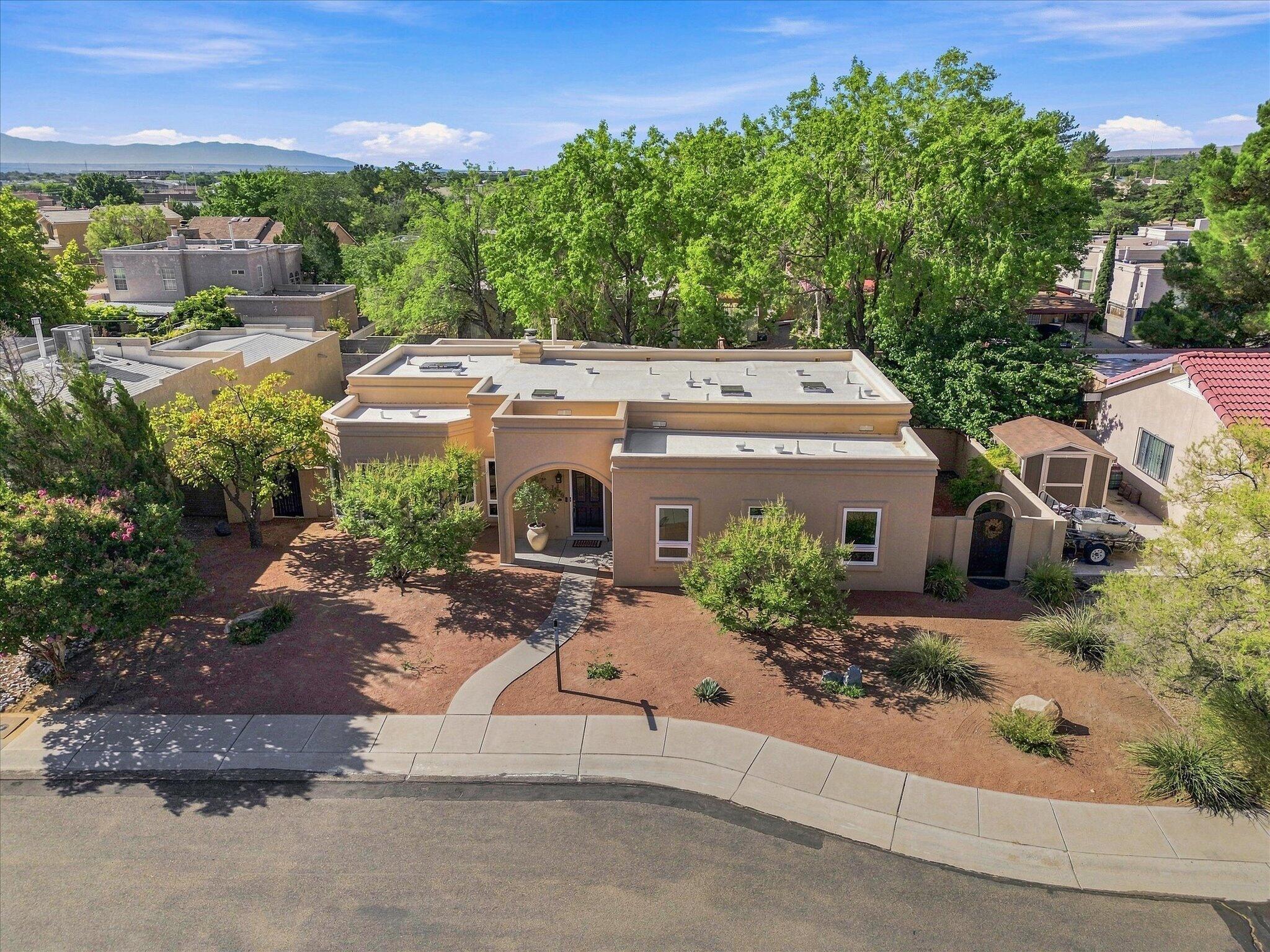 7516 Parkwood Drive NW