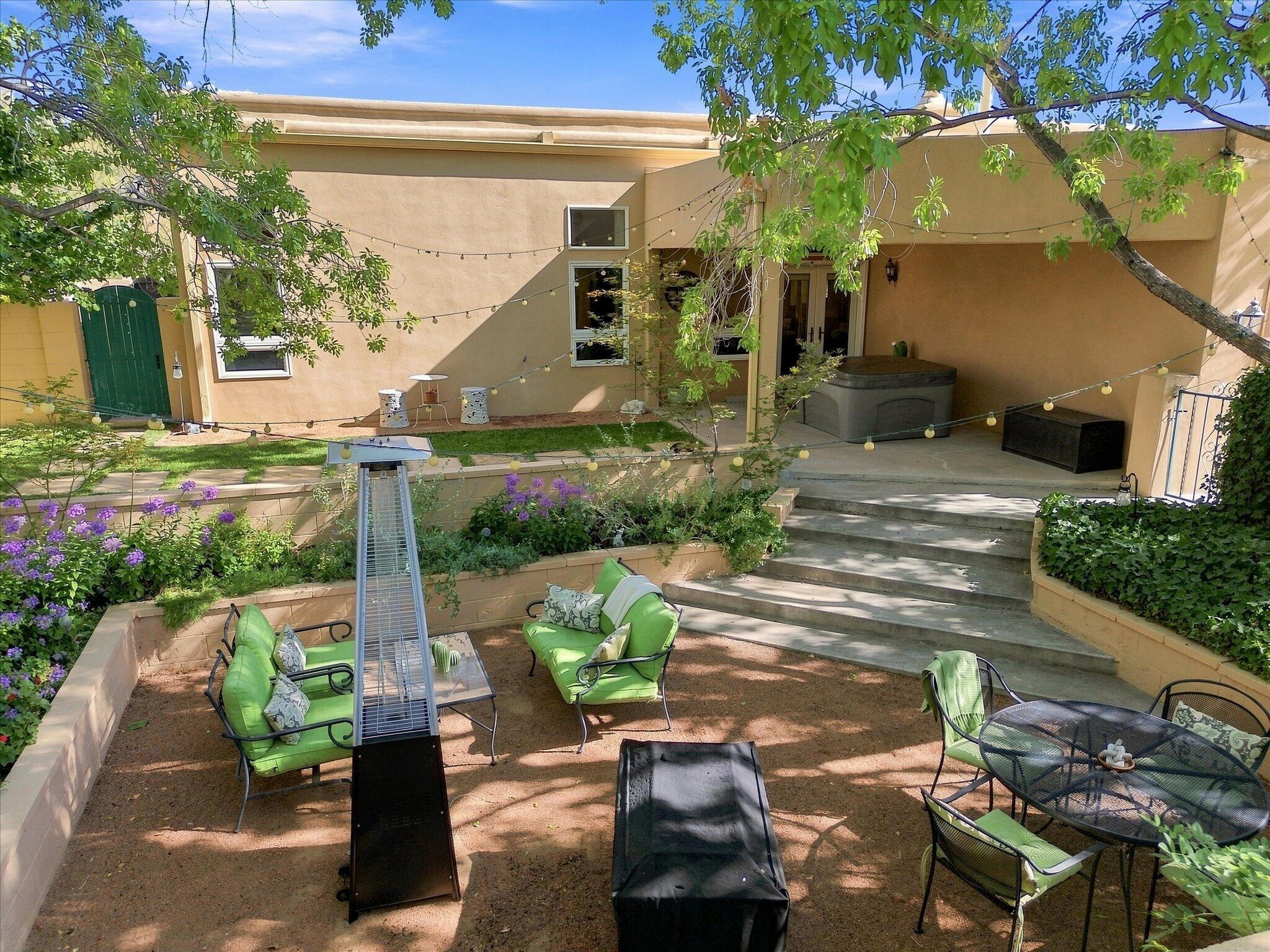 7516 Parkwood Drive NW