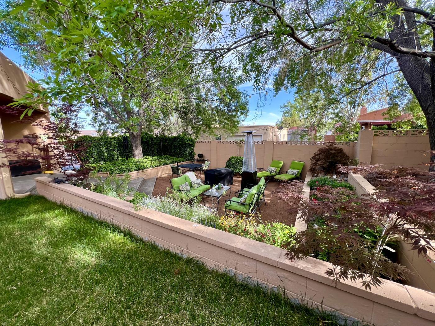 7516 Parkwood Drive NW