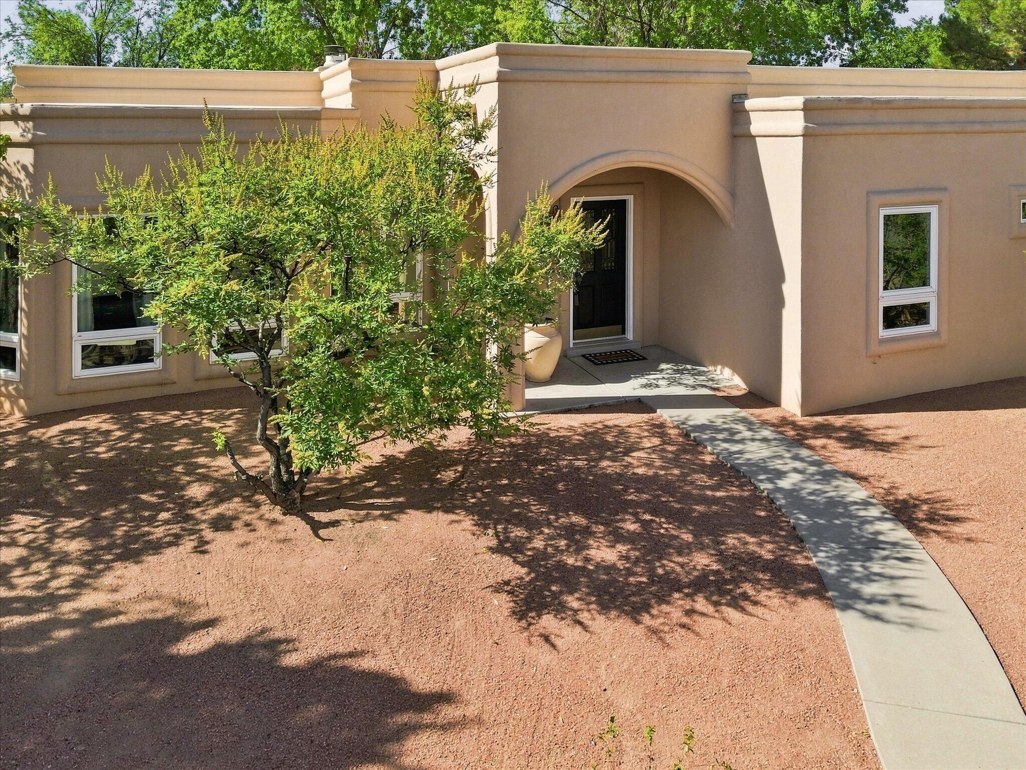 7516 Parkwood Drive NW