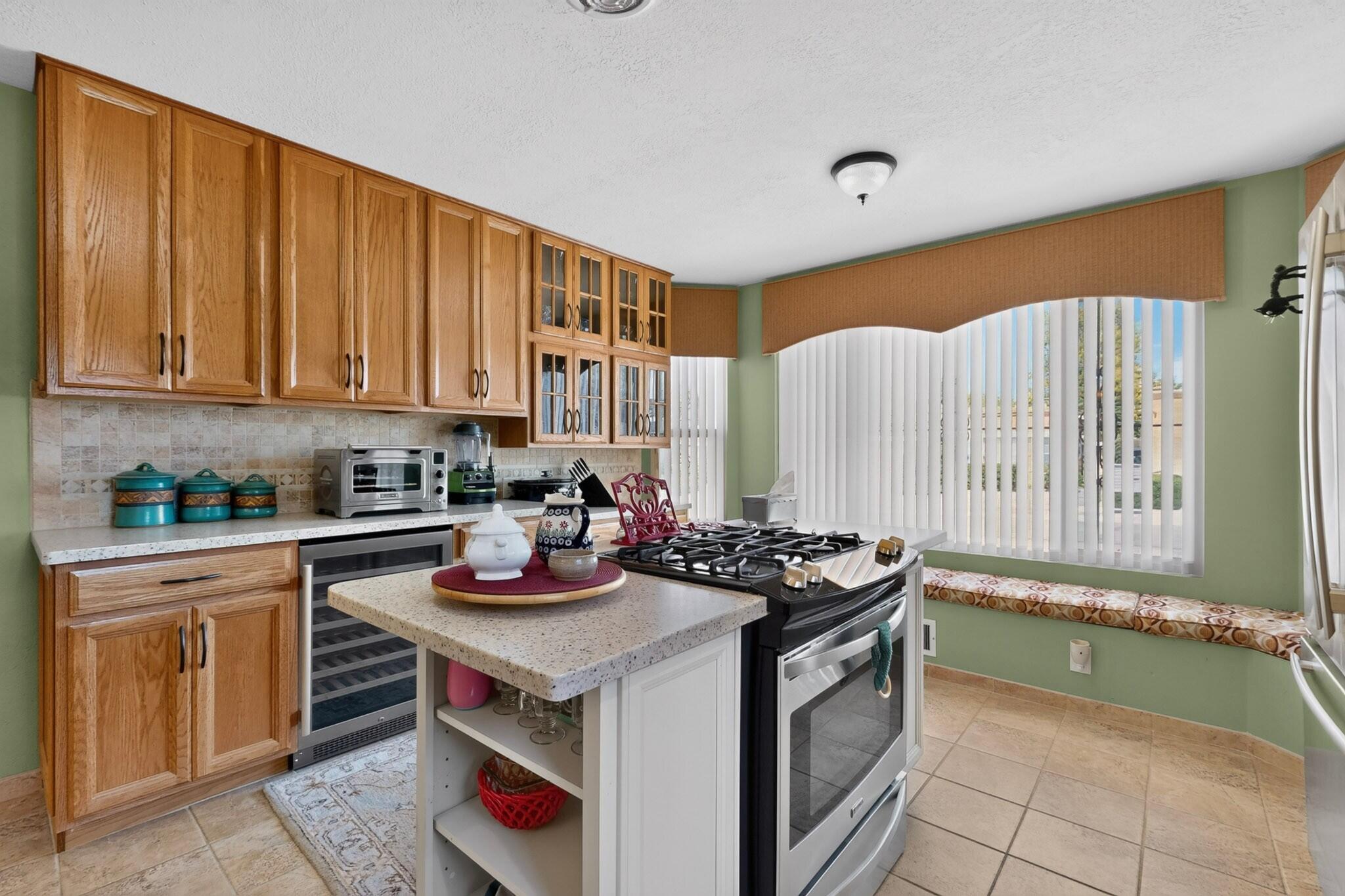 6740 Kelly Ann Road NE