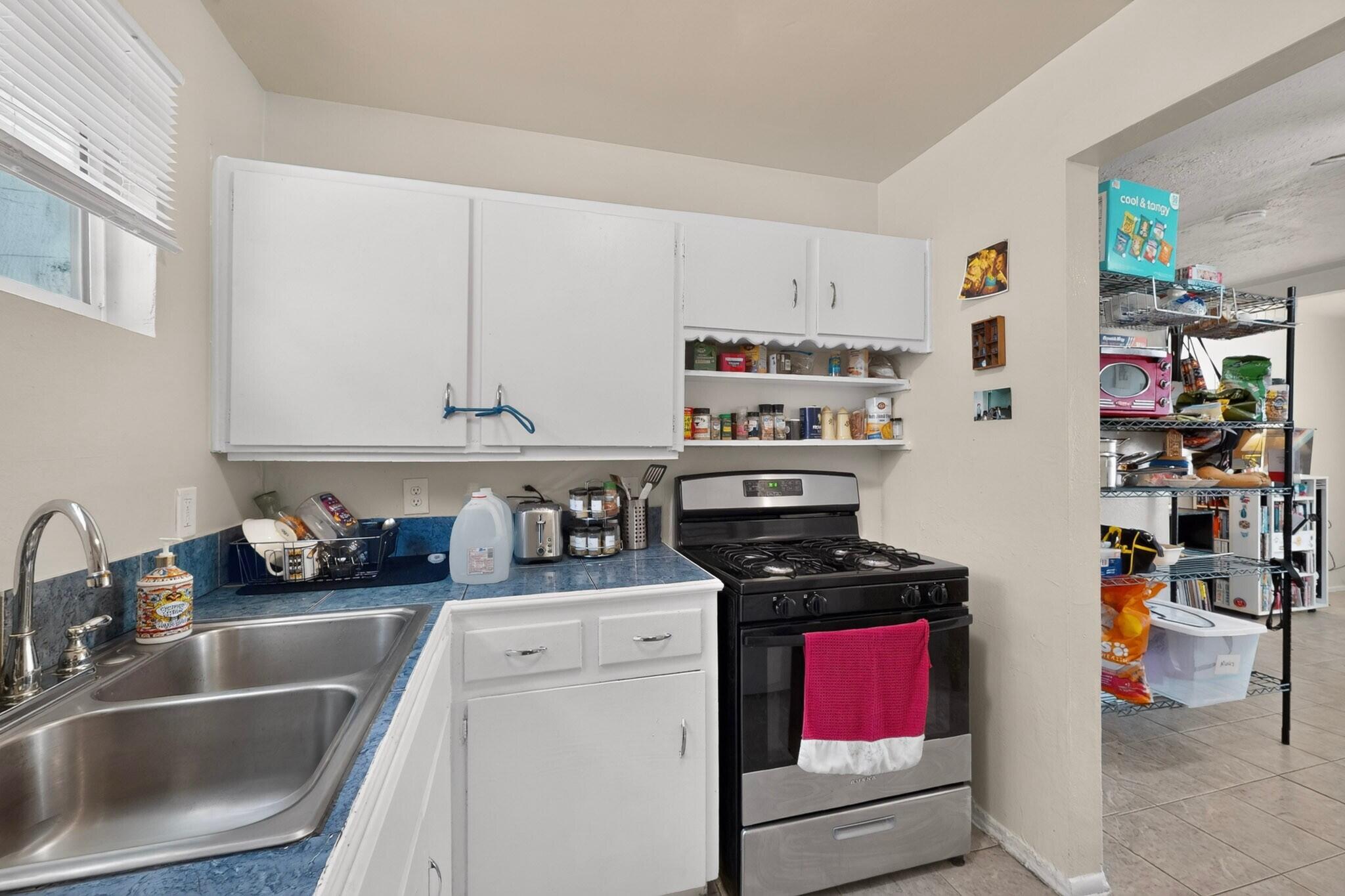 510 Mesilla Street SE 1-4