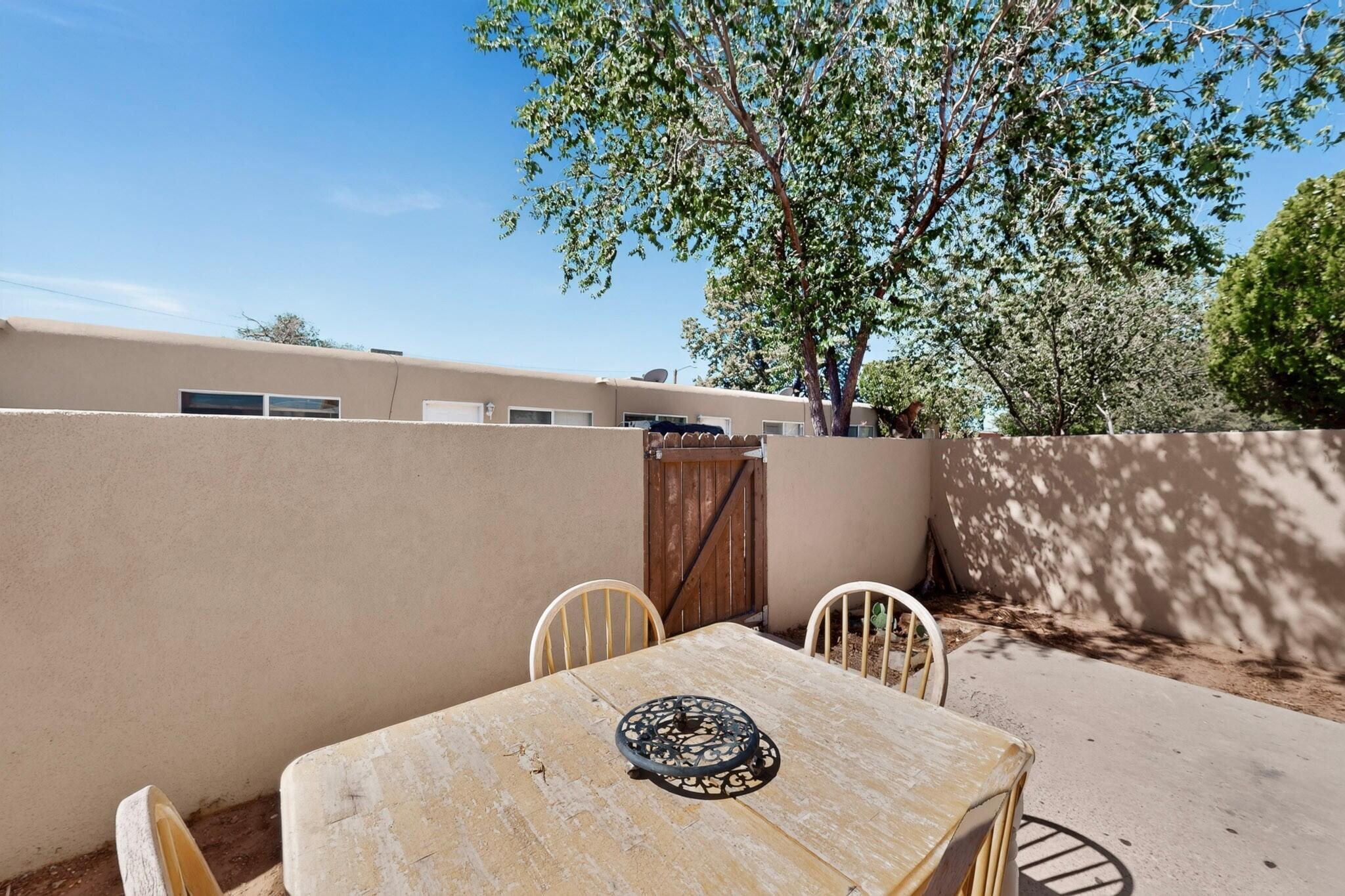 510 Mesilla Street SE 1-4