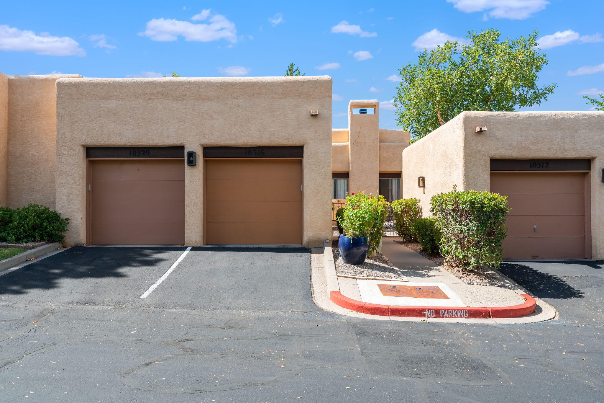 10316 Las Casitas Street NE