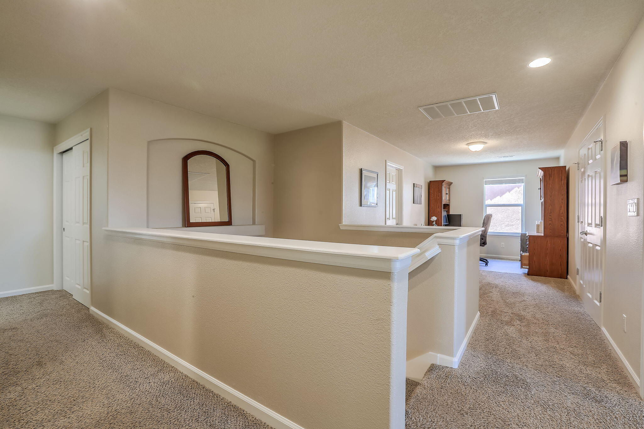 39 Paseo Vista Loop NE
