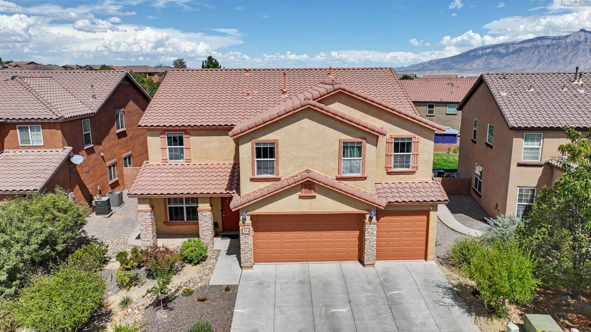 39 Paseo Vista Loop NE