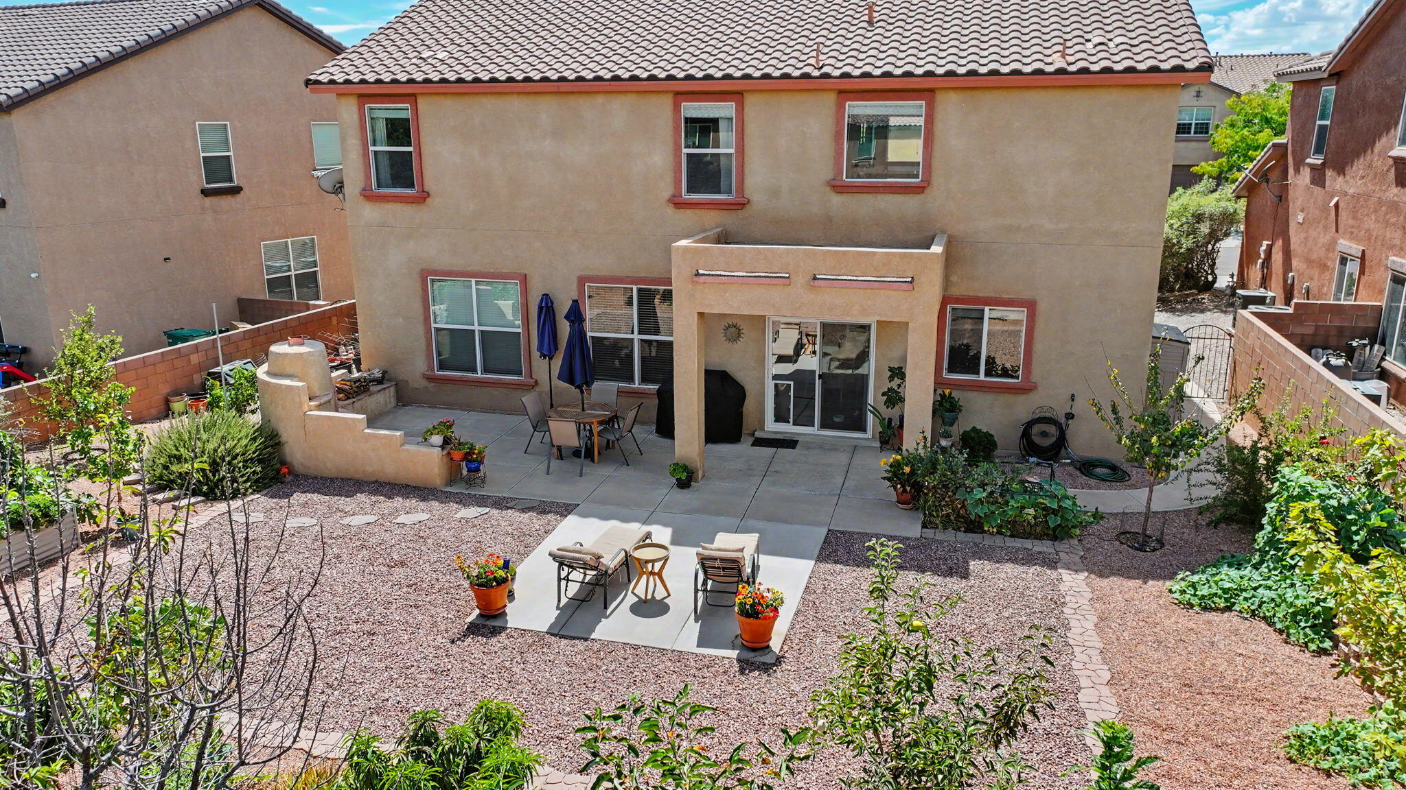 39 Paseo Vista Loop NE