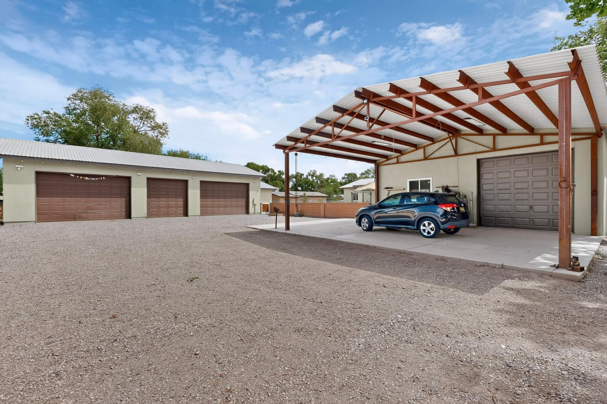 6015 Hubbell Circle SW