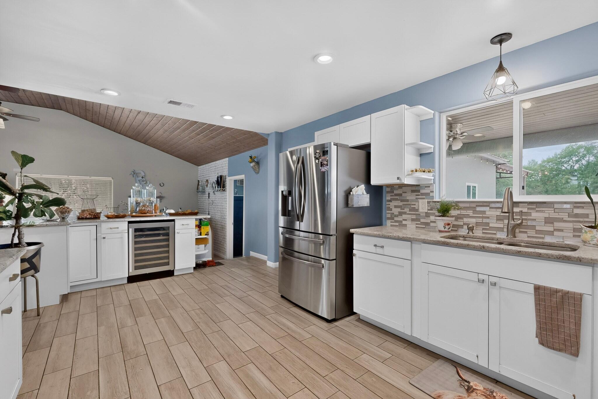6015 Hubbell Circle SW