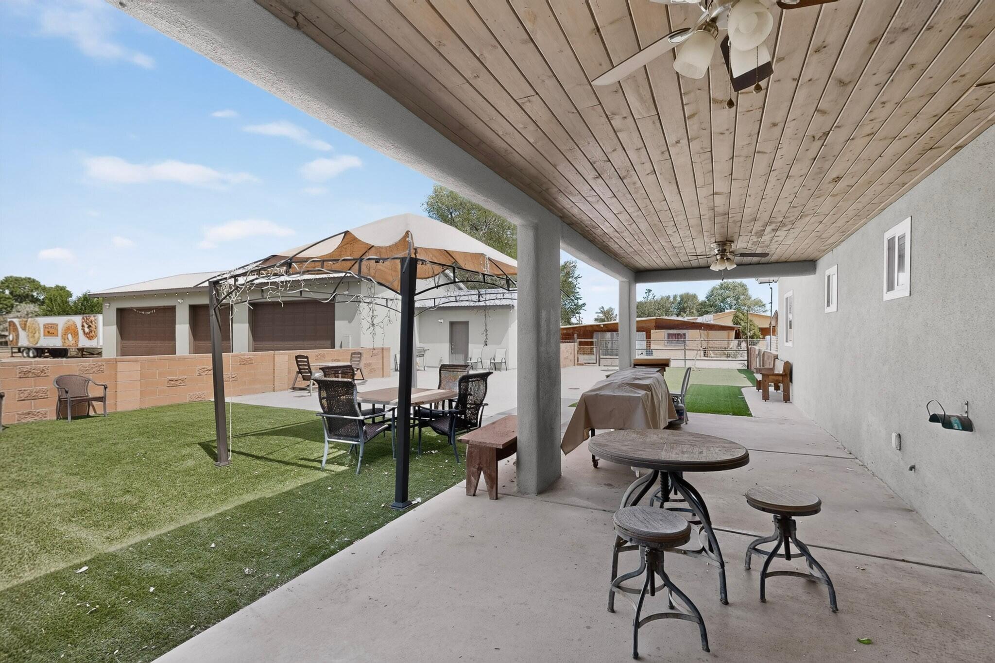 6015 Hubbell Circle SW