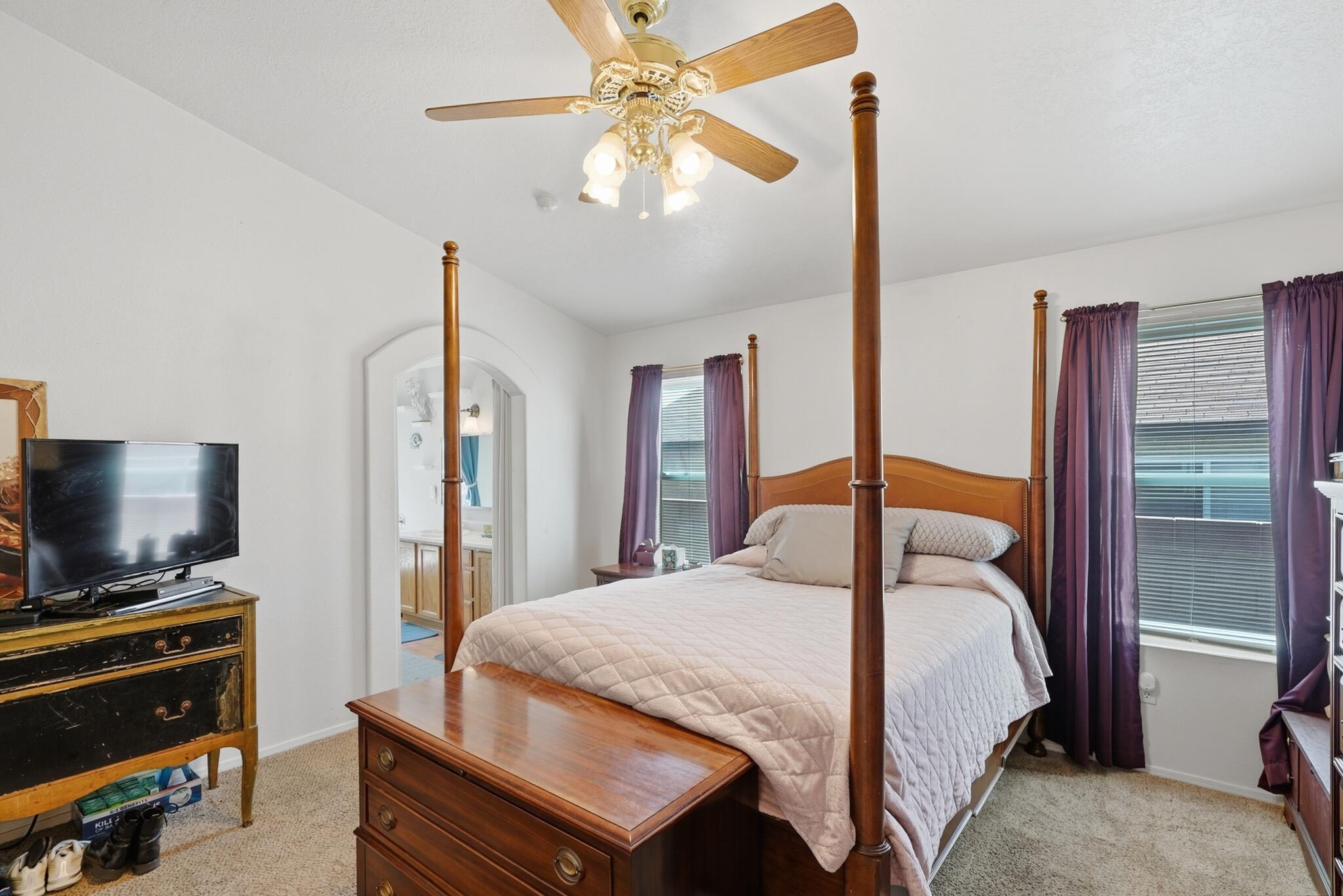 10612 Satellite Street NW