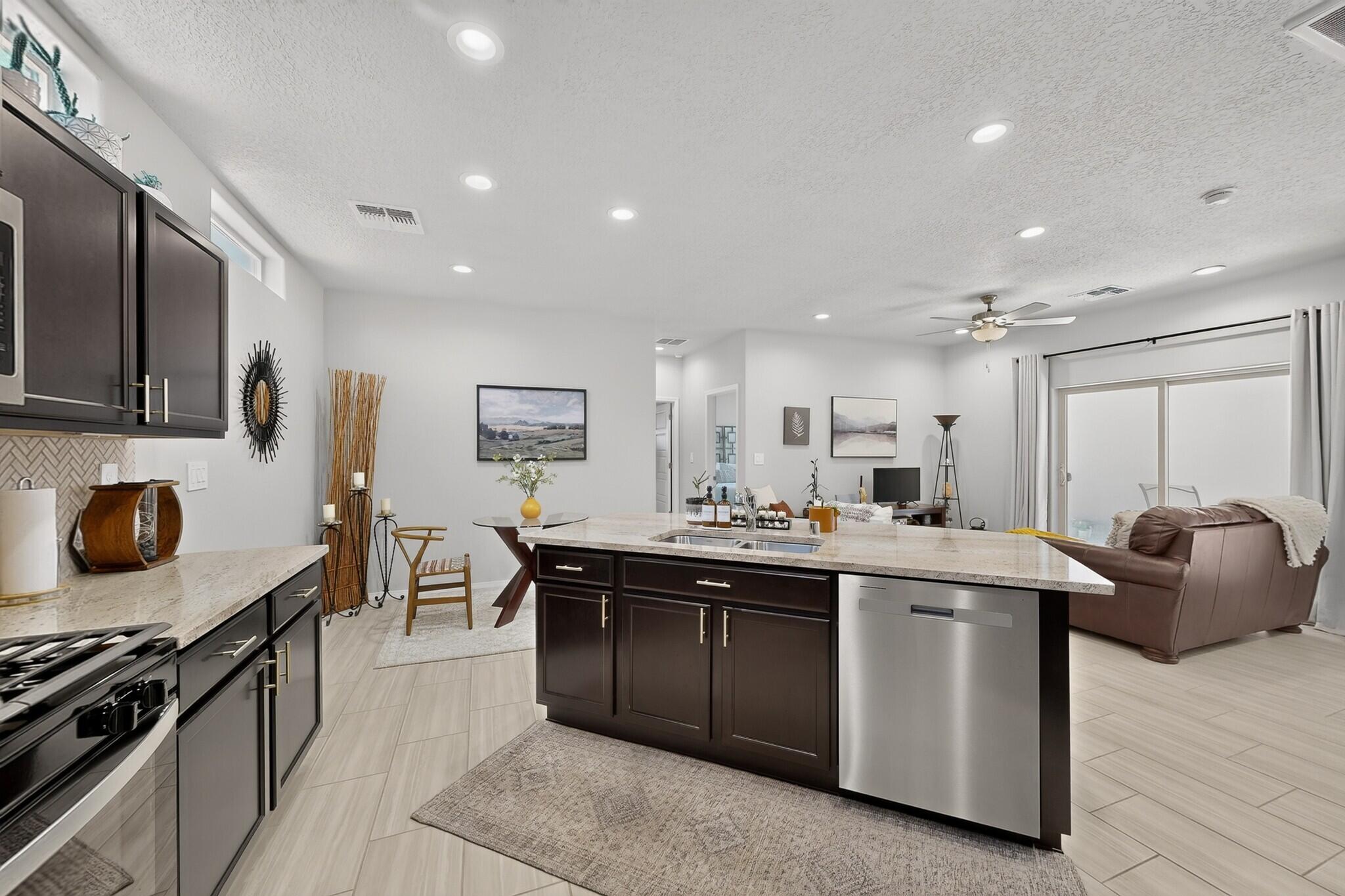 1674 Tierra Verde Loop NW