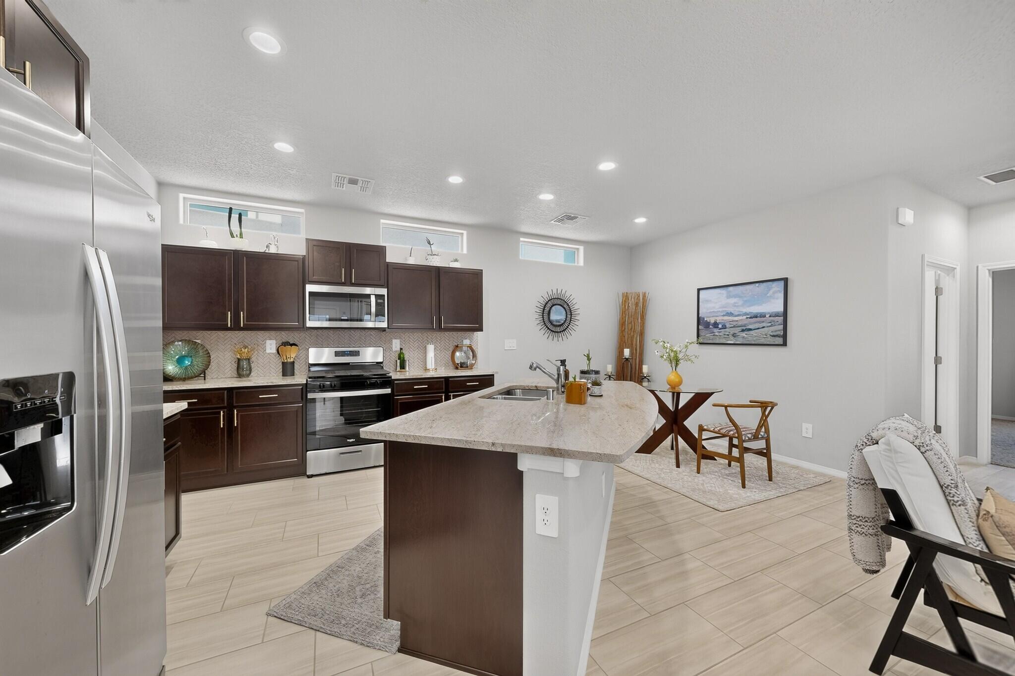 1674 Tierra Verde Loop NW
