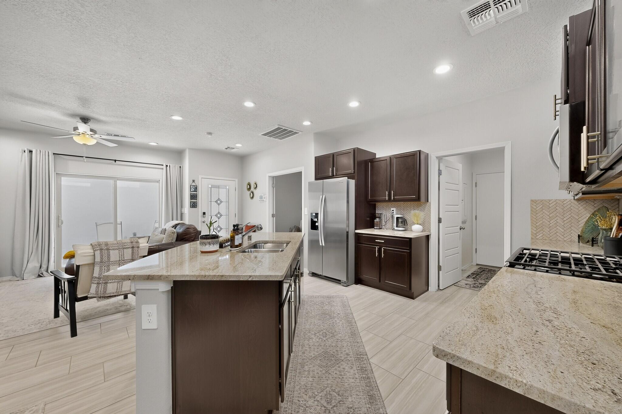 1674 Tierra Verde Loop NW
